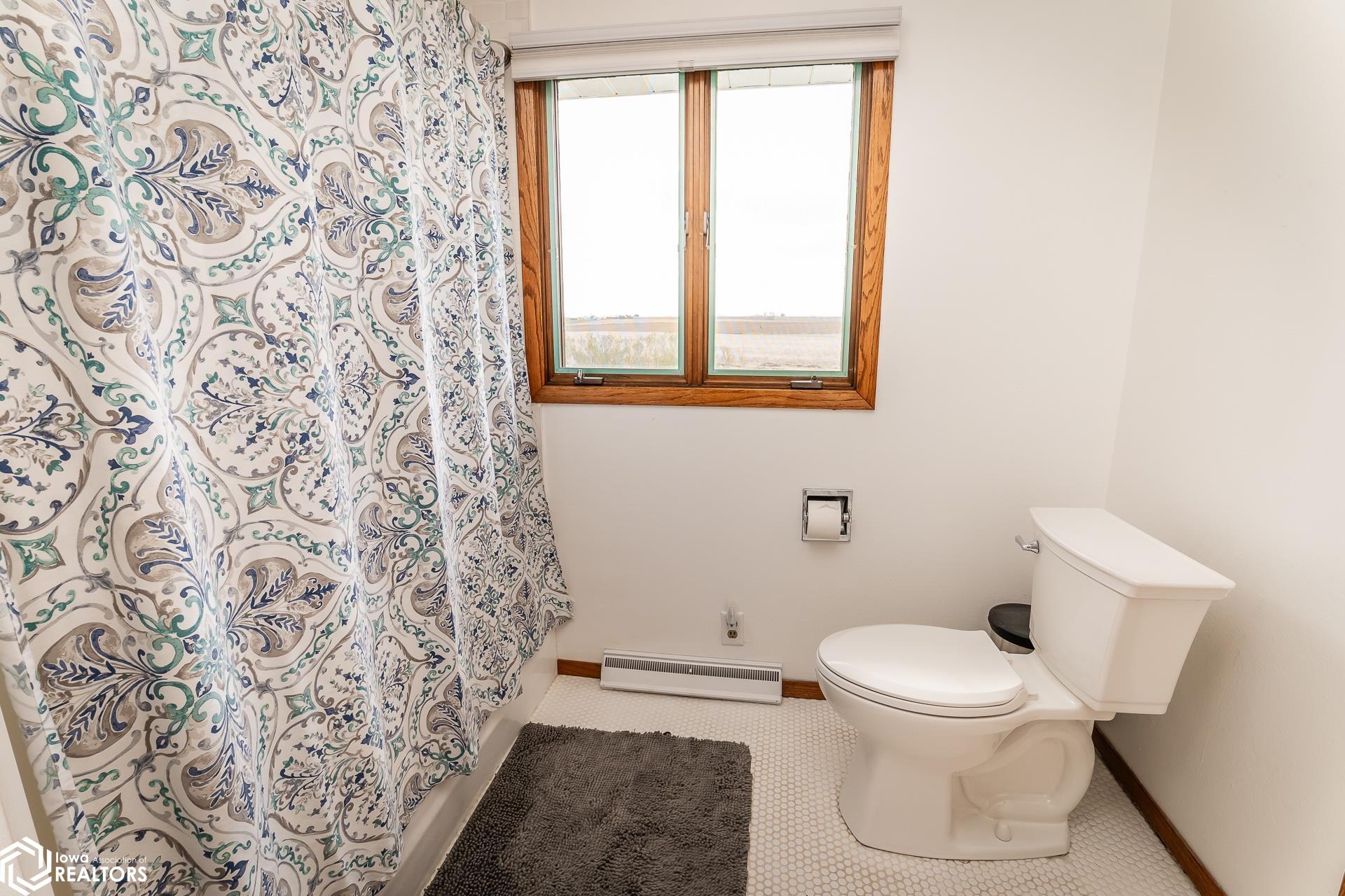 6671 18th Avenue, Keystone, Iowa image 35