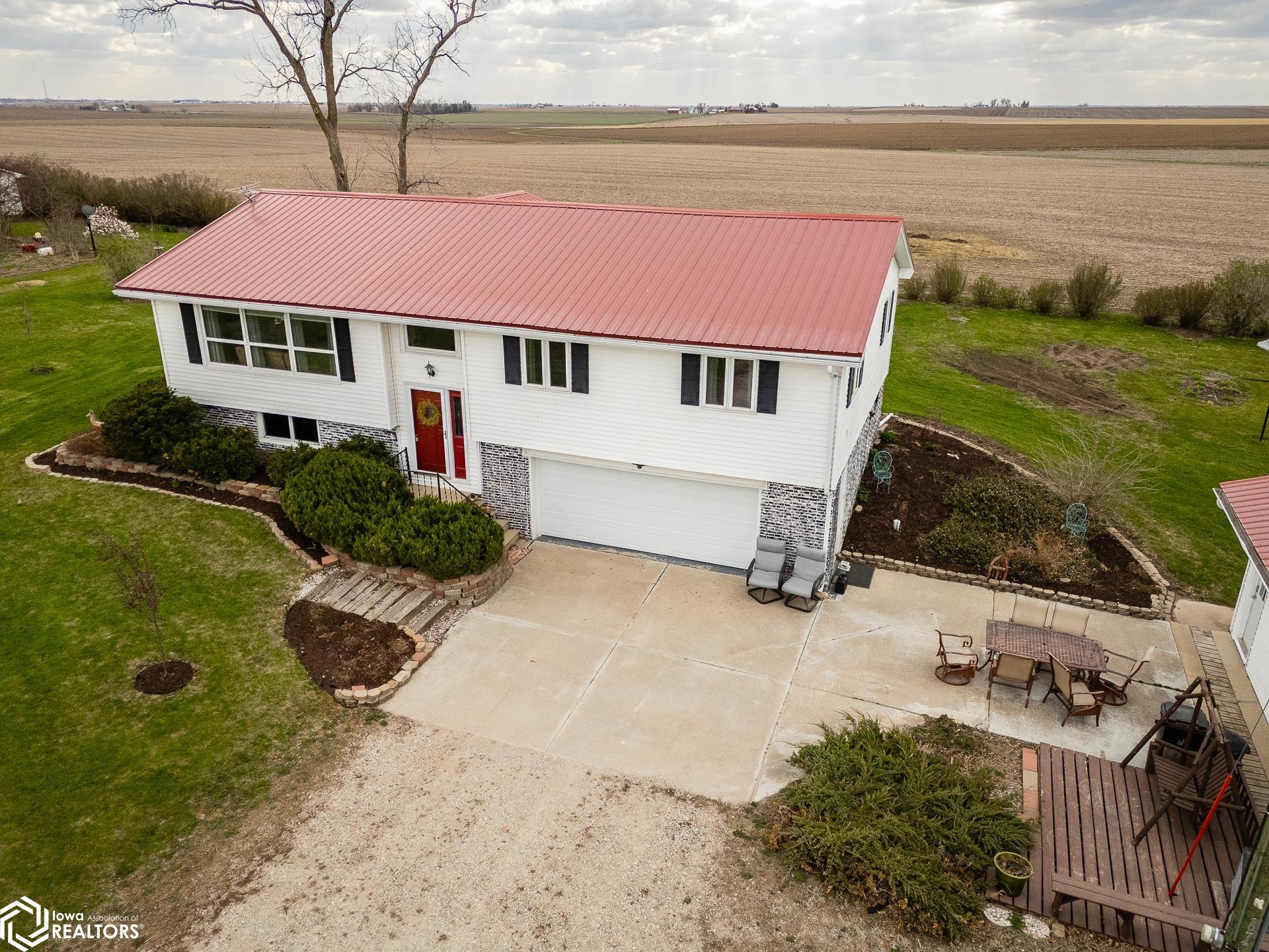 6671 18th Avenue, Keystone, Iowa image 48