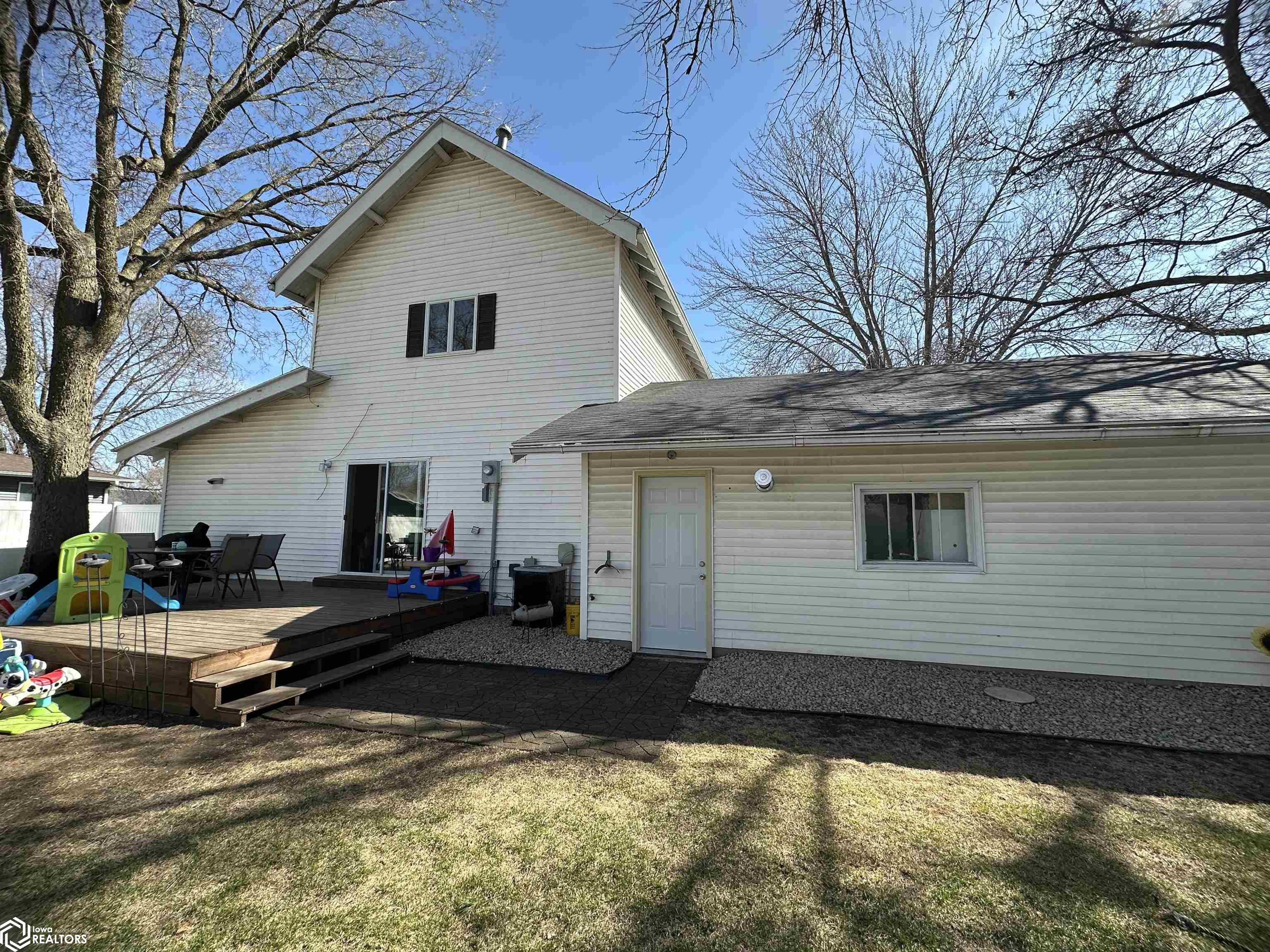 604 N 3rd Ave, Northwood, Iowa image 22