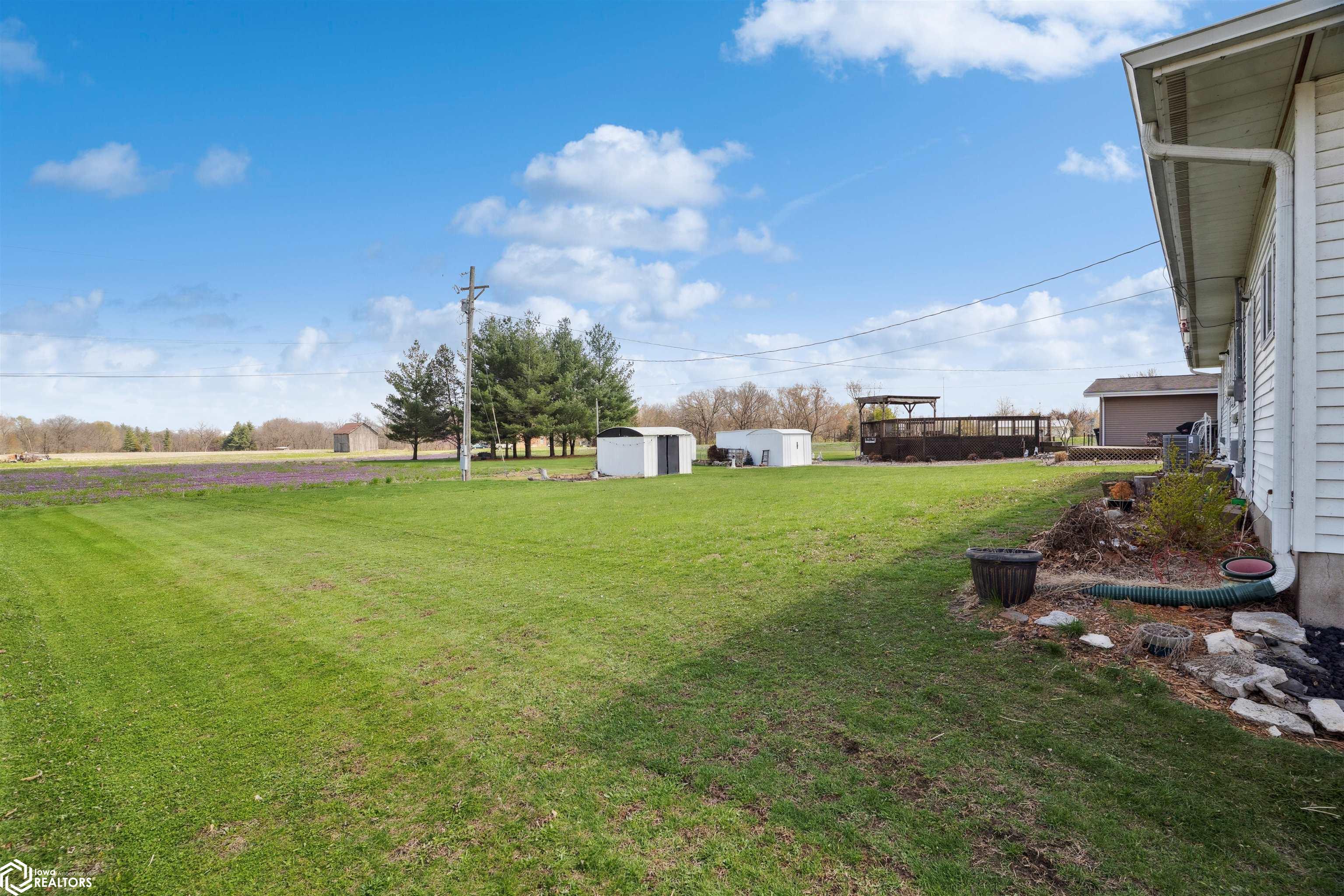 205 9th Street, West Point, Iowa image 24