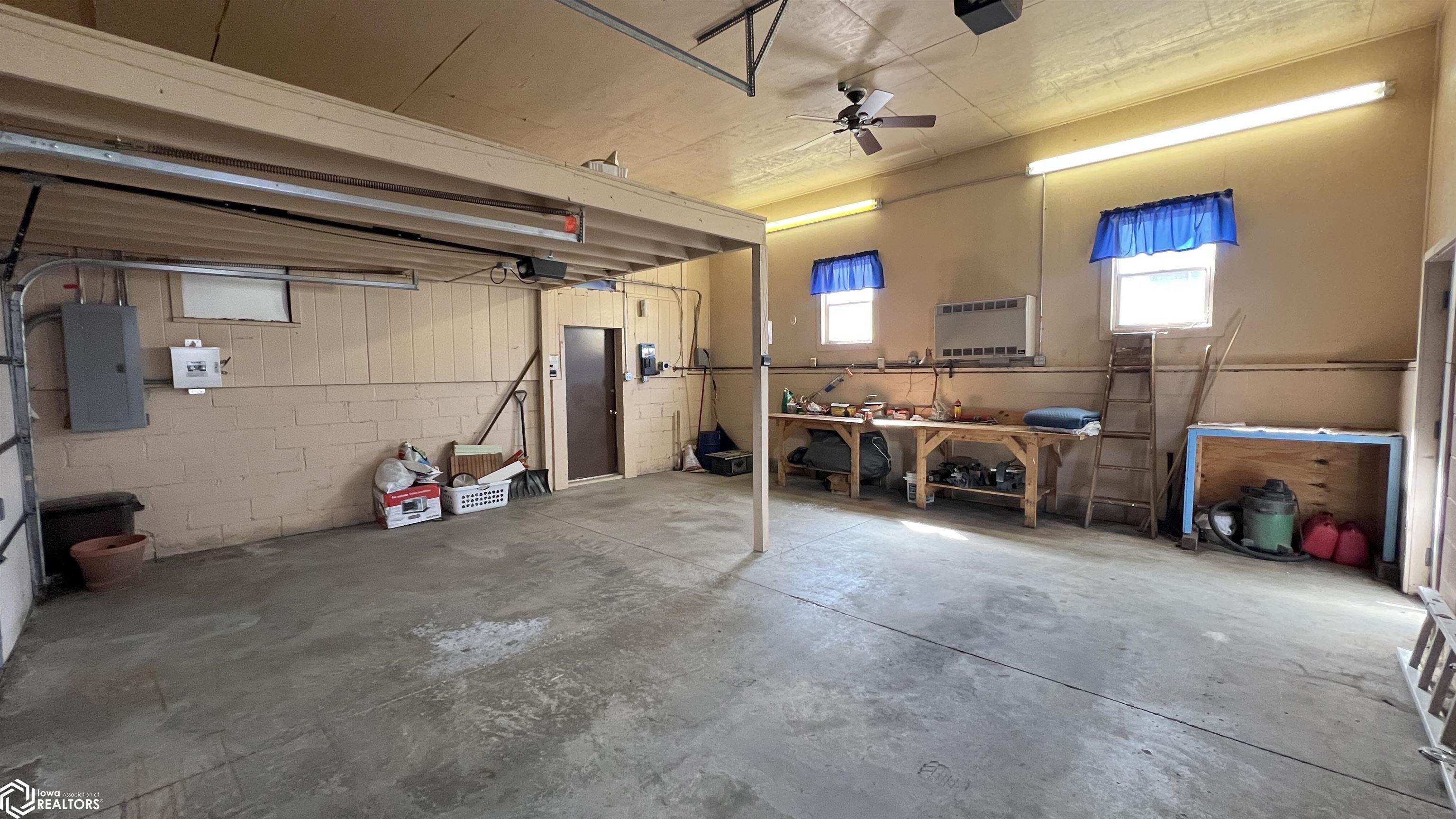 129 N 14th Street, Clear Lake, Iowa image 24