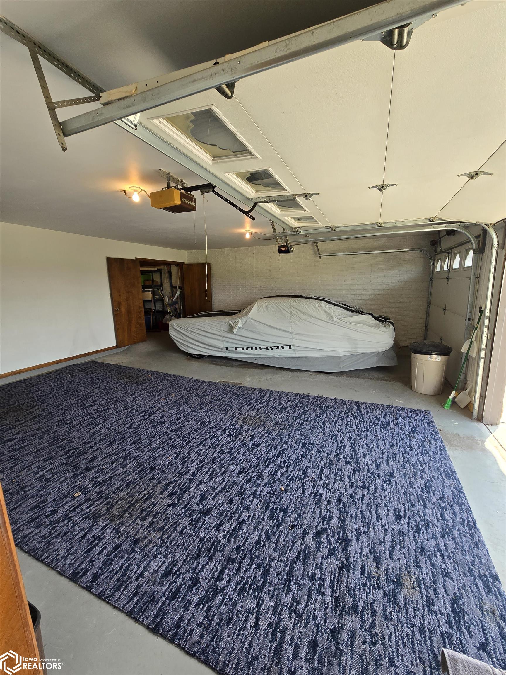2470 Newport Avenue, Oskaloosa, Iowa image 28
