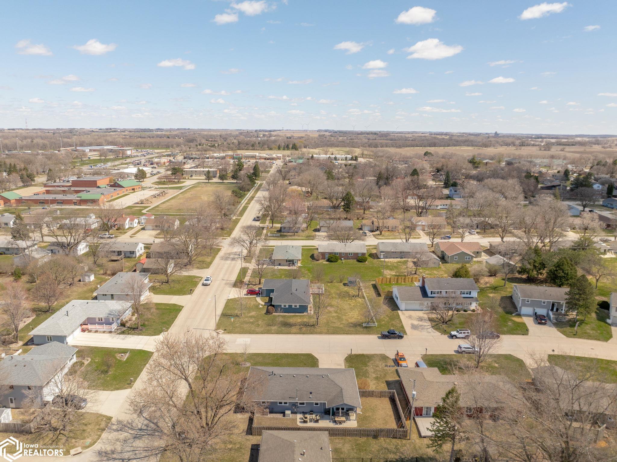 161 Granada Drive, Mason City, Iowa image 32