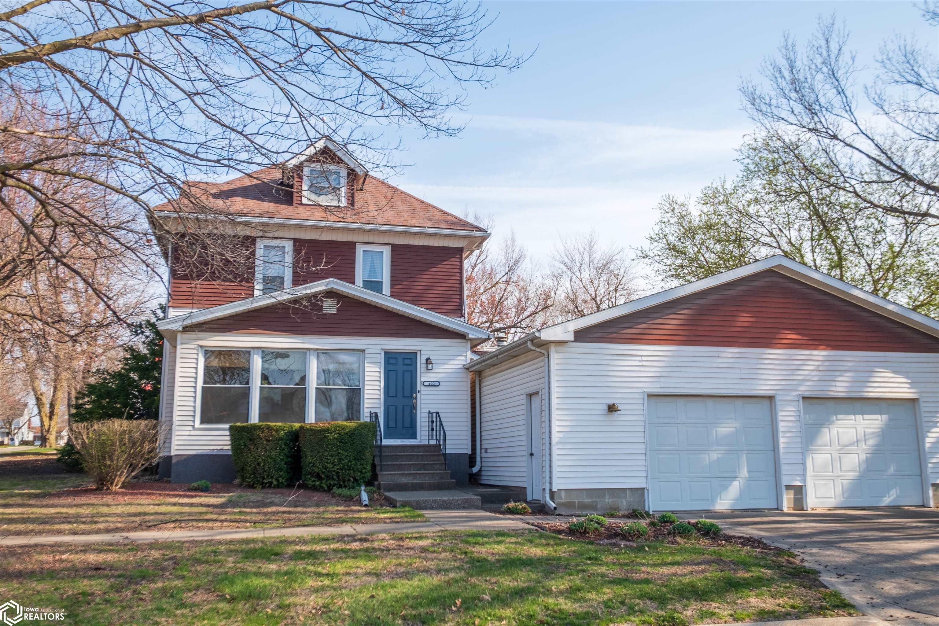 402 E Grundy Avenue, Conrad, Iowa image 1
