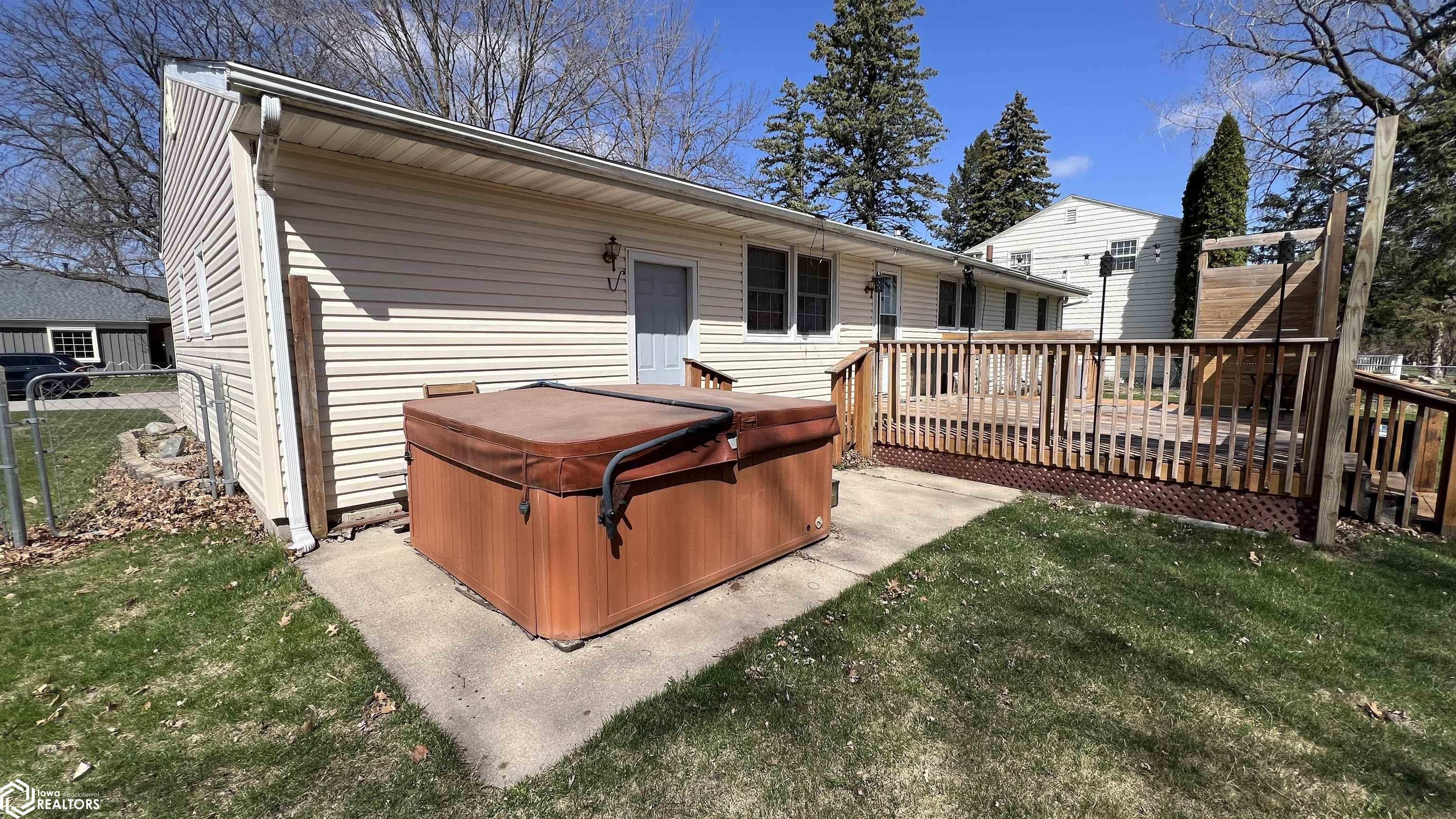 95 Lakeview Drive, Mason City, Iowa image 29