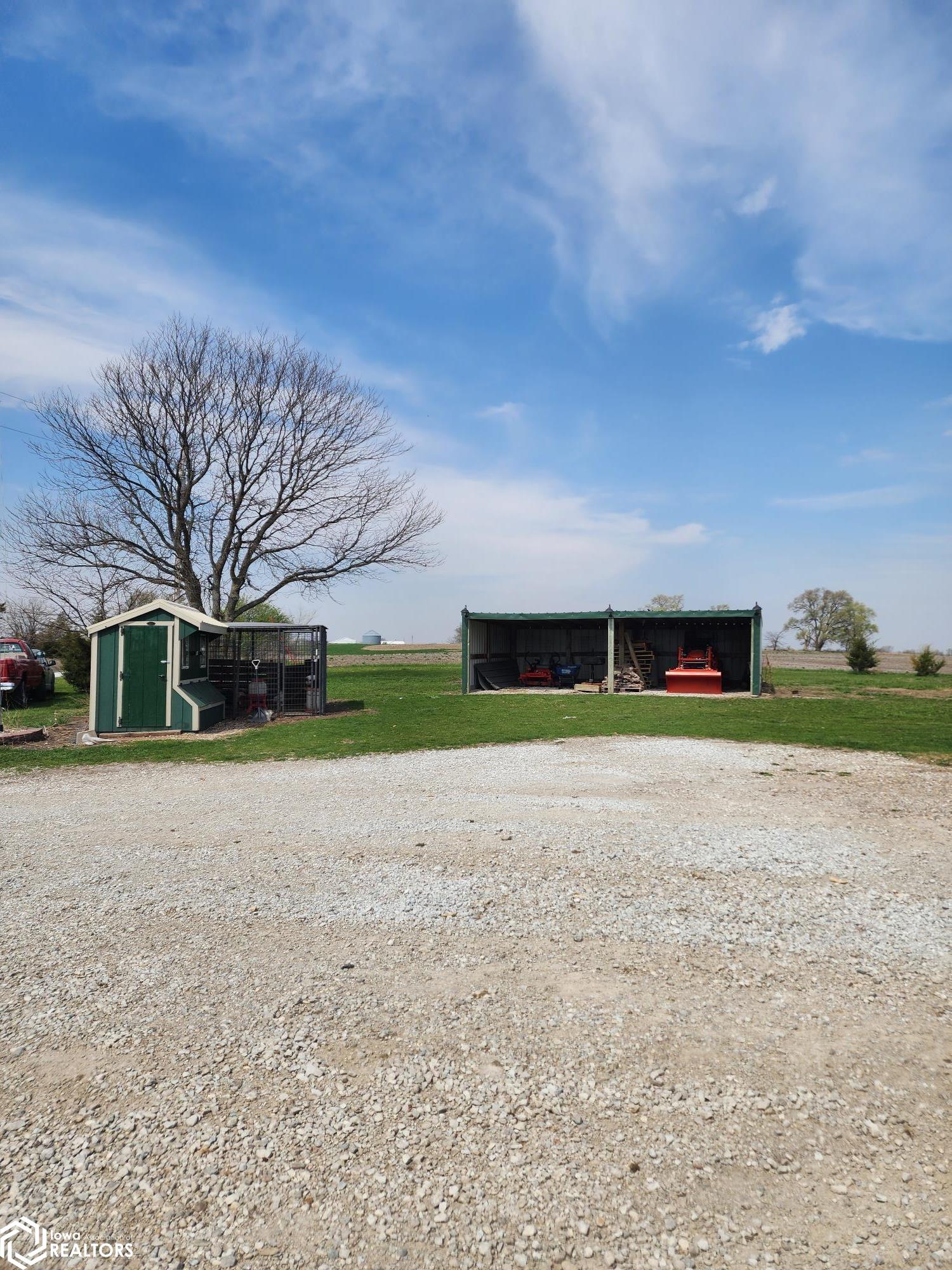 21393 415th Street, Chariton, Iowa image 15