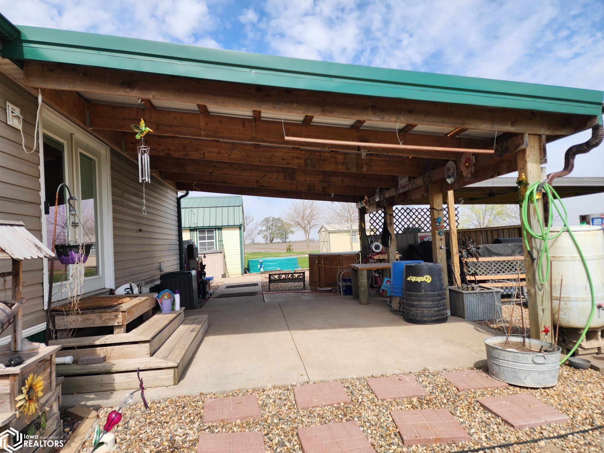 21393 415th Street, Chariton, Iowa image 8