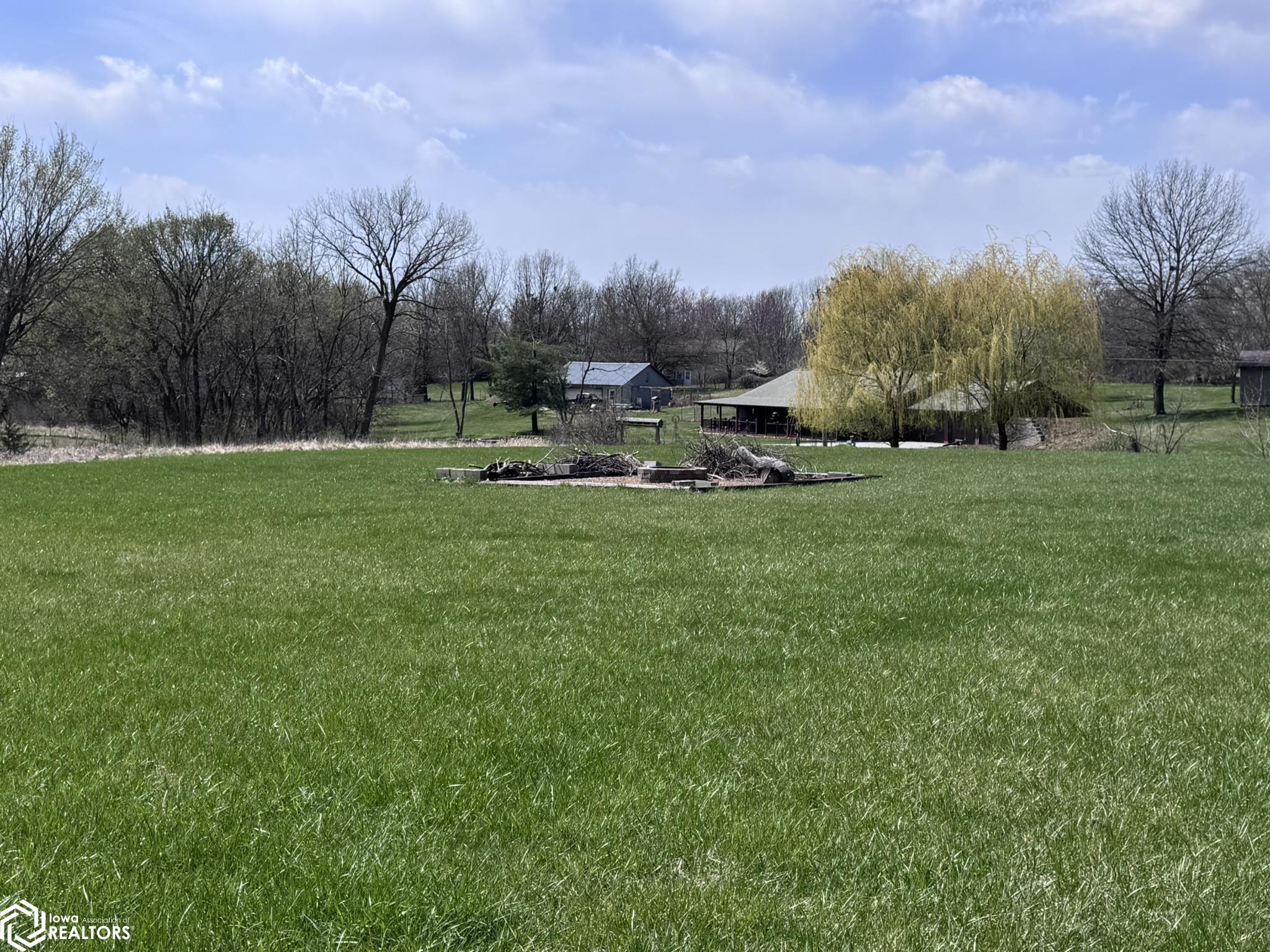 906 S 8th Street, Fairfield, Iowa image 23