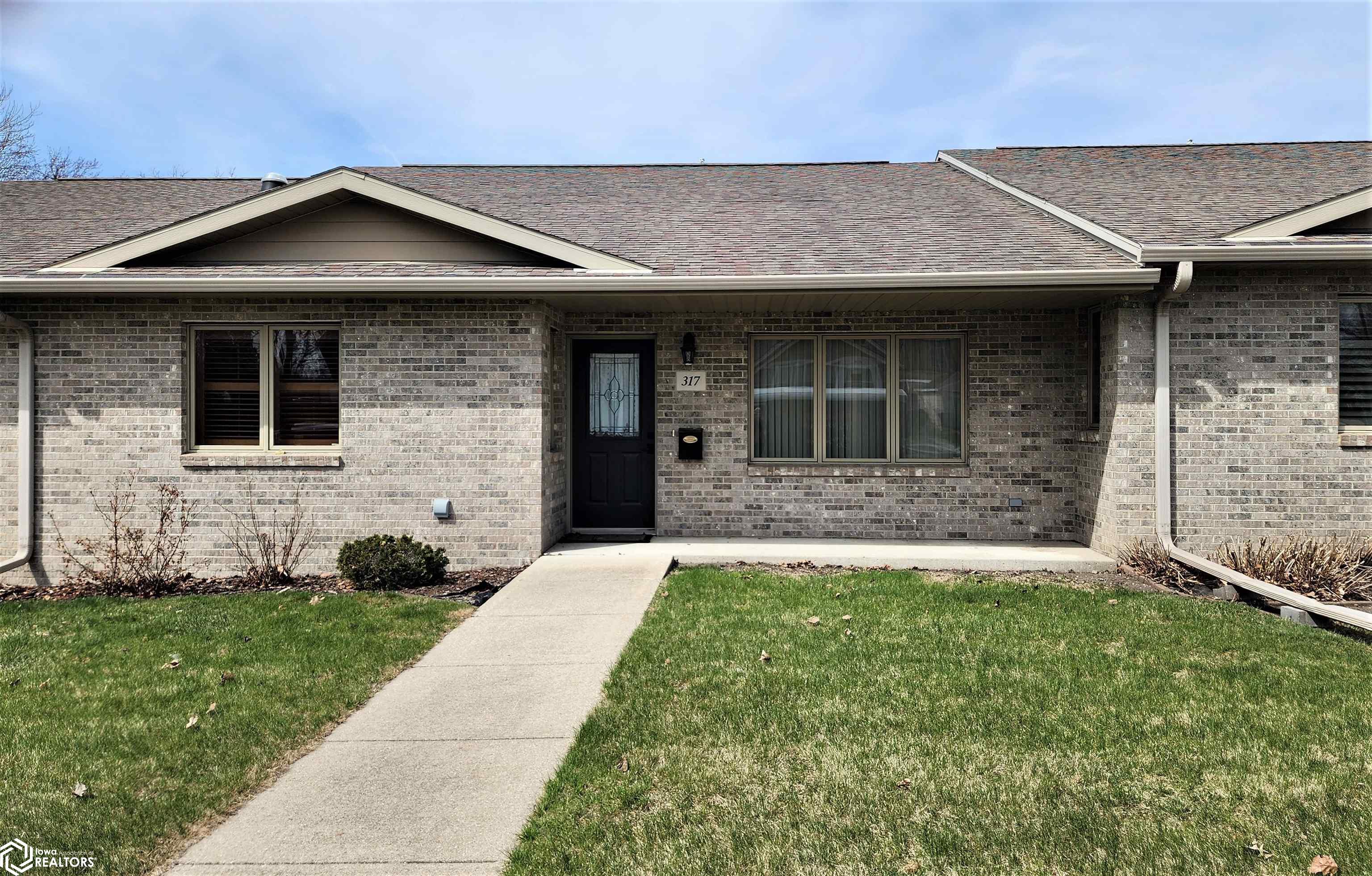 317 N Garfield Street, Algona, Iowa image 2