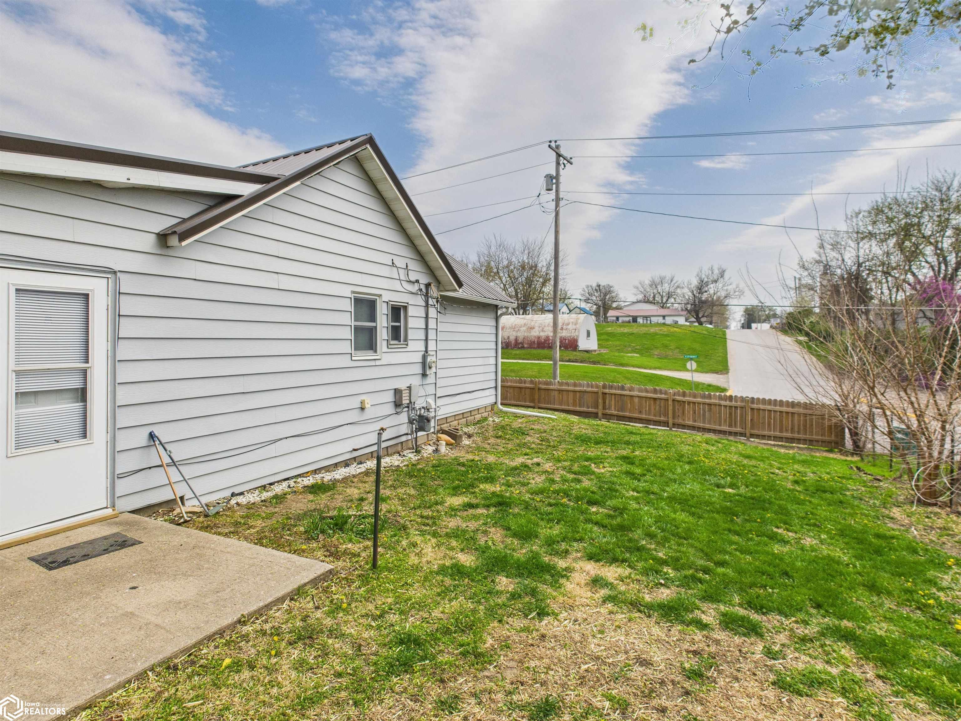 804 W Jefferson Street, Bloomfield, Iowa image 17