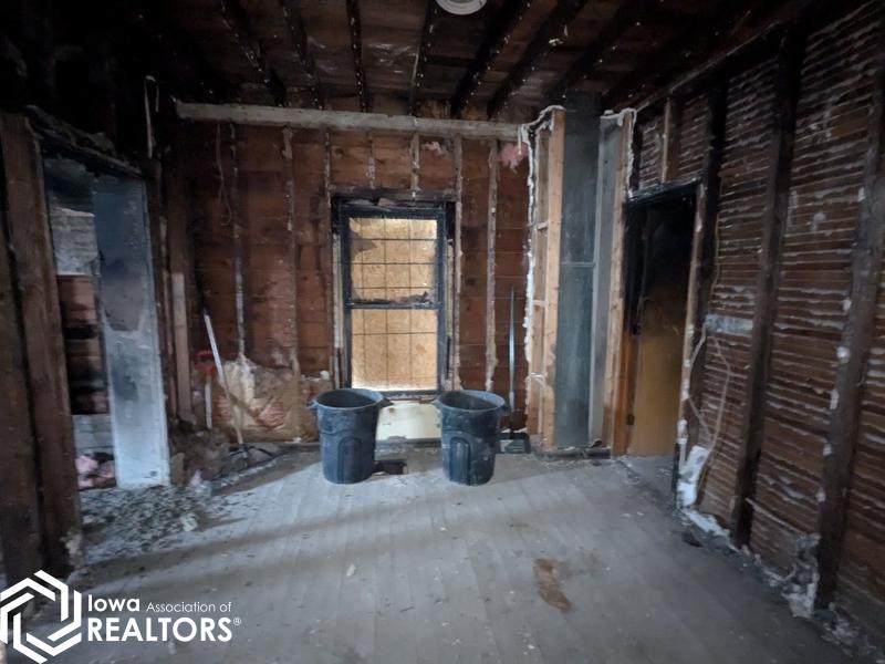 703 S 13th Street, Burlington, Iowa image 4