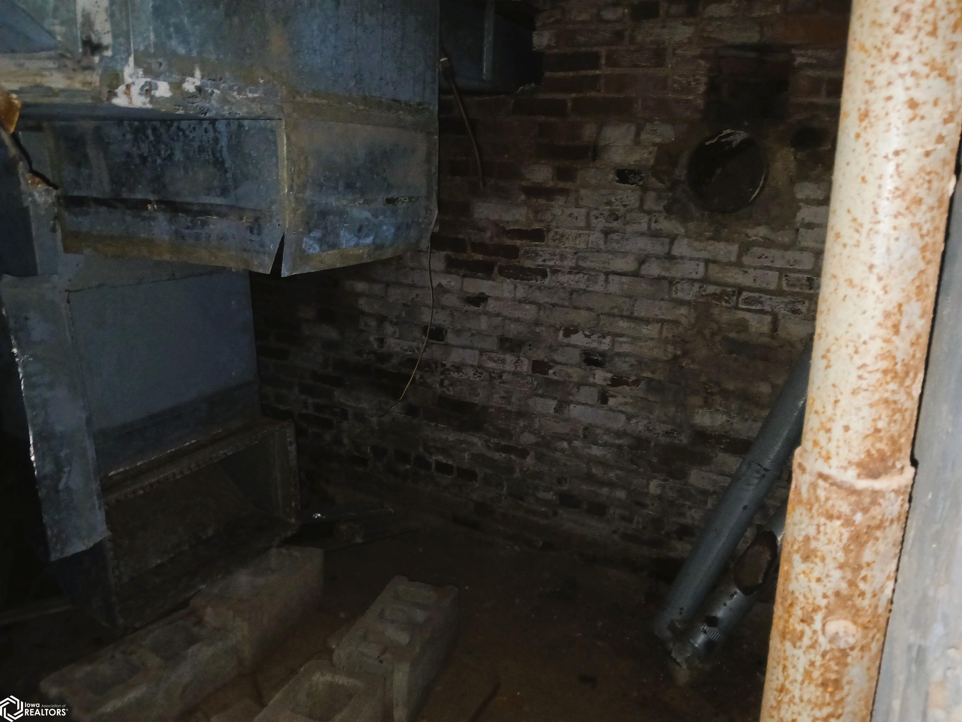 208 Texas Street, Bonaparte, Iowa image 13