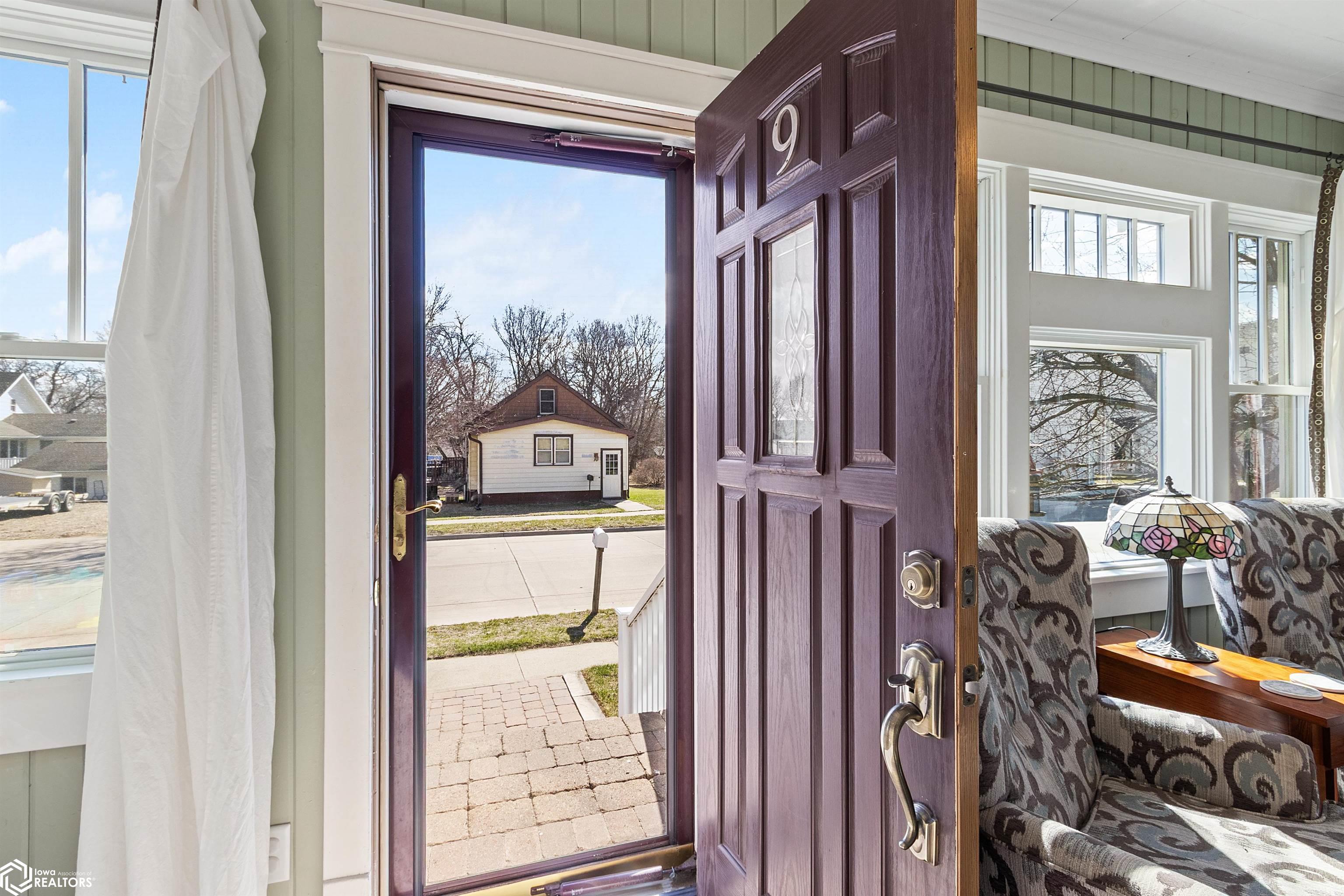 9 S 15th Street, Clear Lake, Iowa image 3