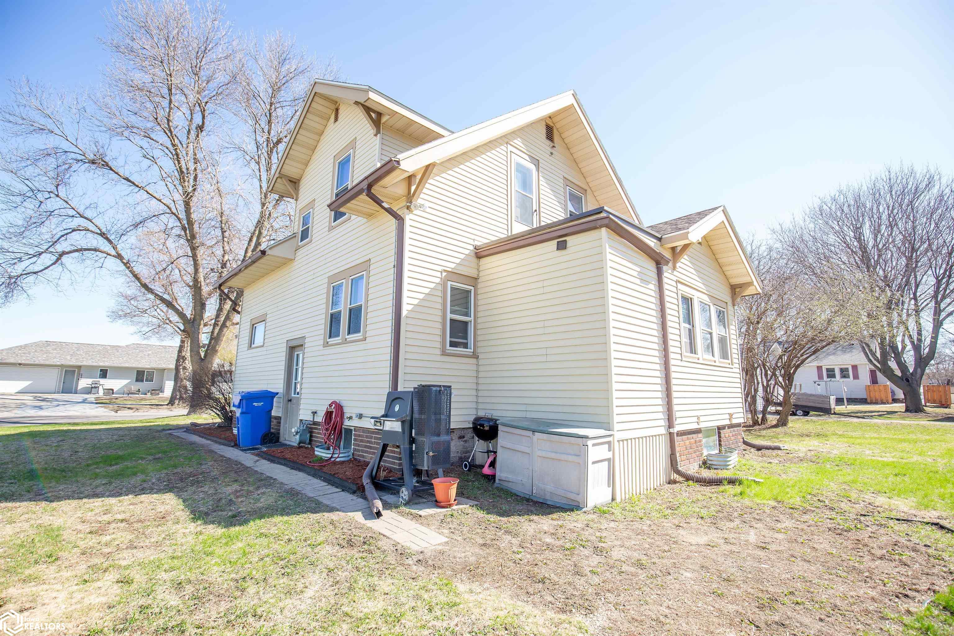 108 W Center Street, Bancroft, Iowa image 30