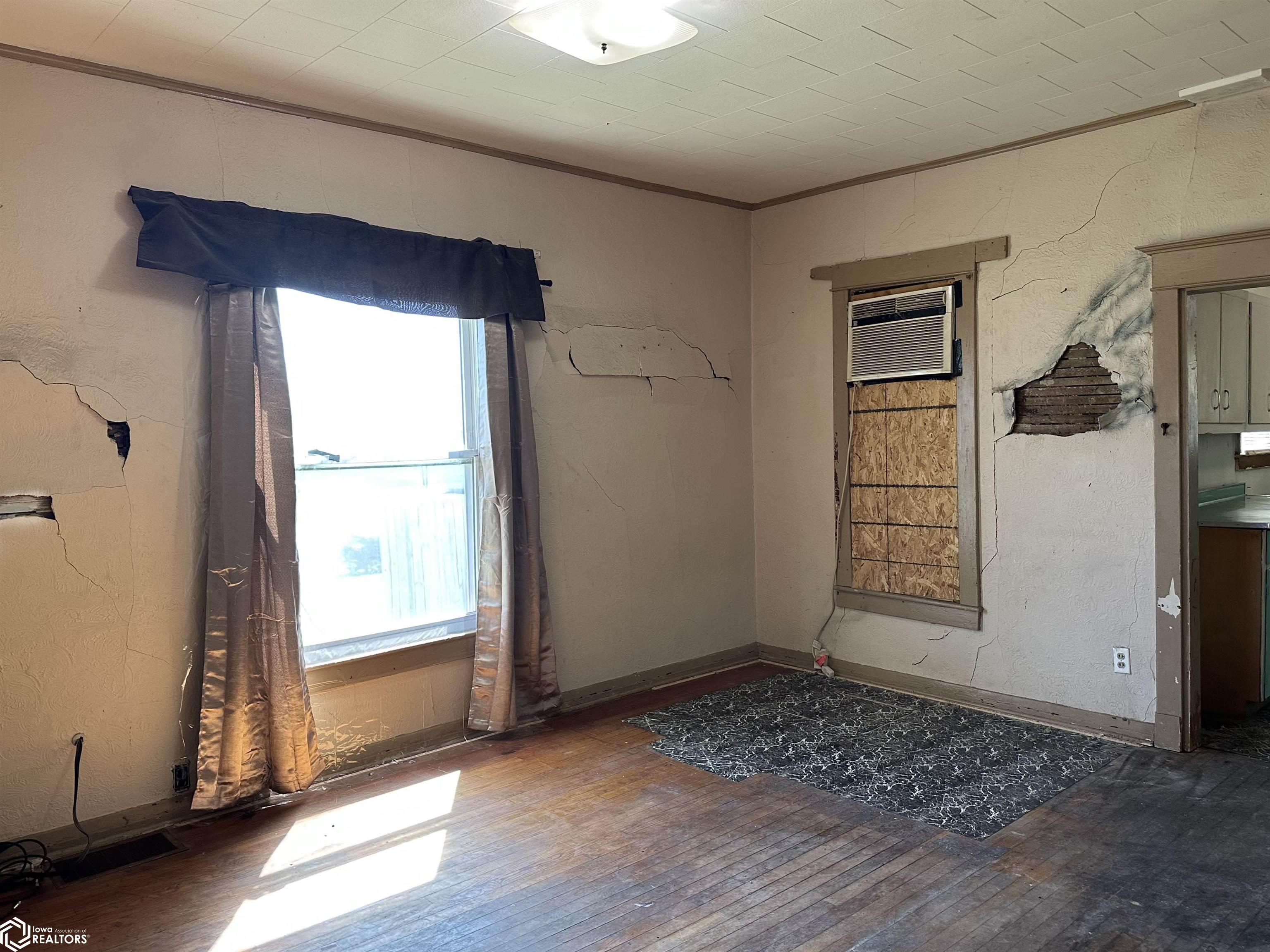 1701 Court Avenue, Chariton, Iowa image 12