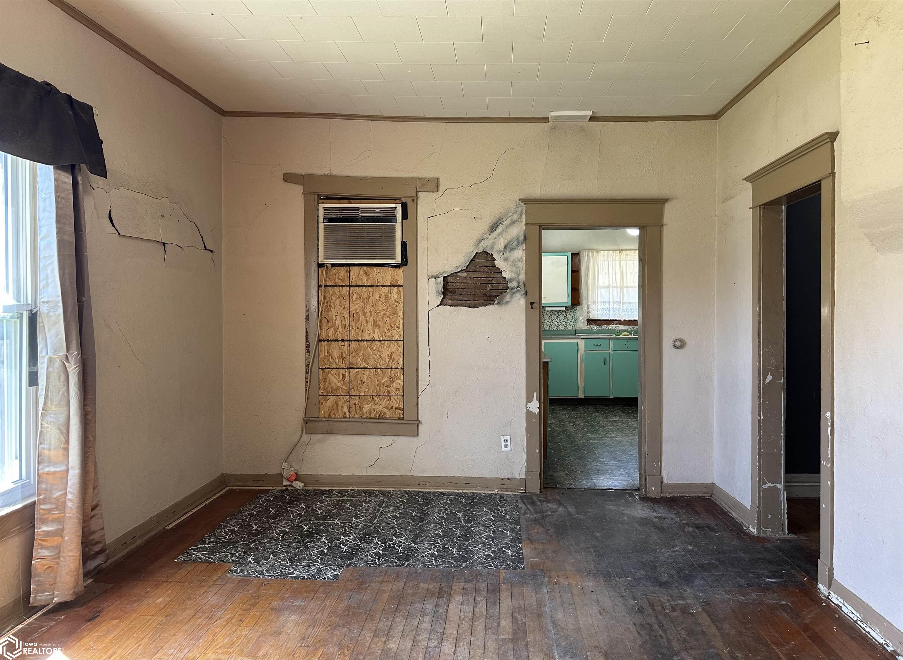 1701 Court Avenue, Chariton, Iowa image 13