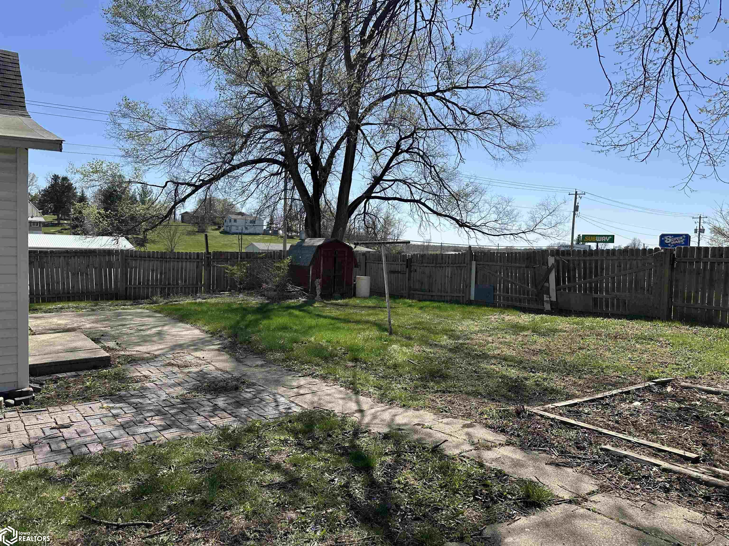 1701 Court Avenue, Chariton, Iowa image 7