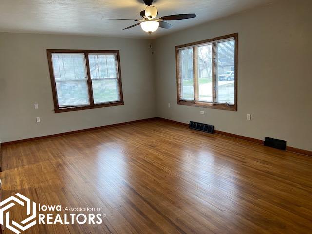 211 2nd Street, Humboldt, Iowa image 3