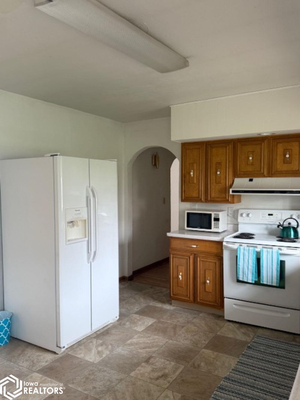 2518 Gear Street, Burlington, Iowa image 11