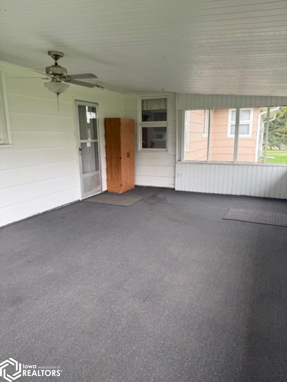 2518 Gear Street, Burlington, Iowa image 16