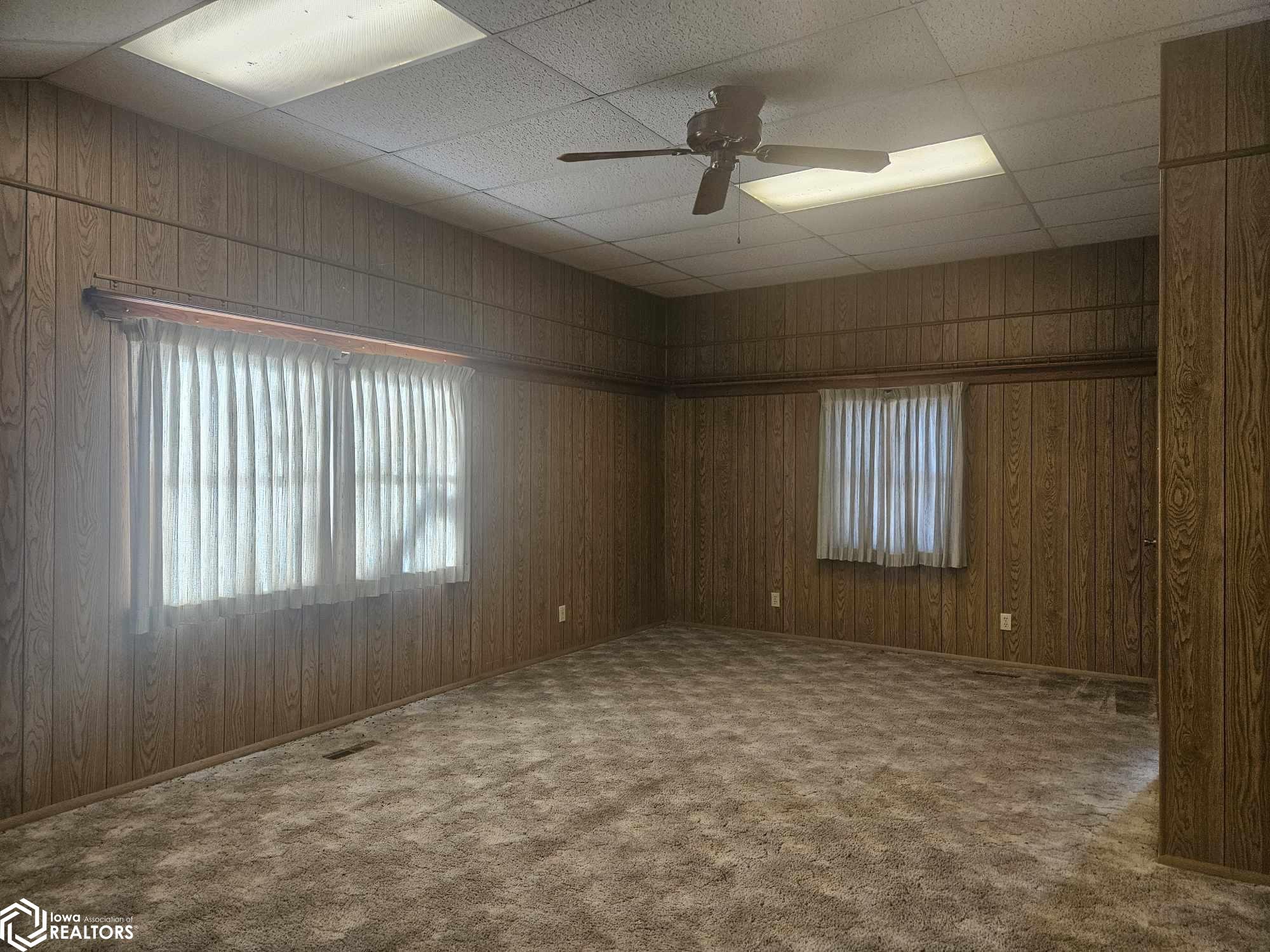 220 Elm Street, Webster City, Iowa image 4