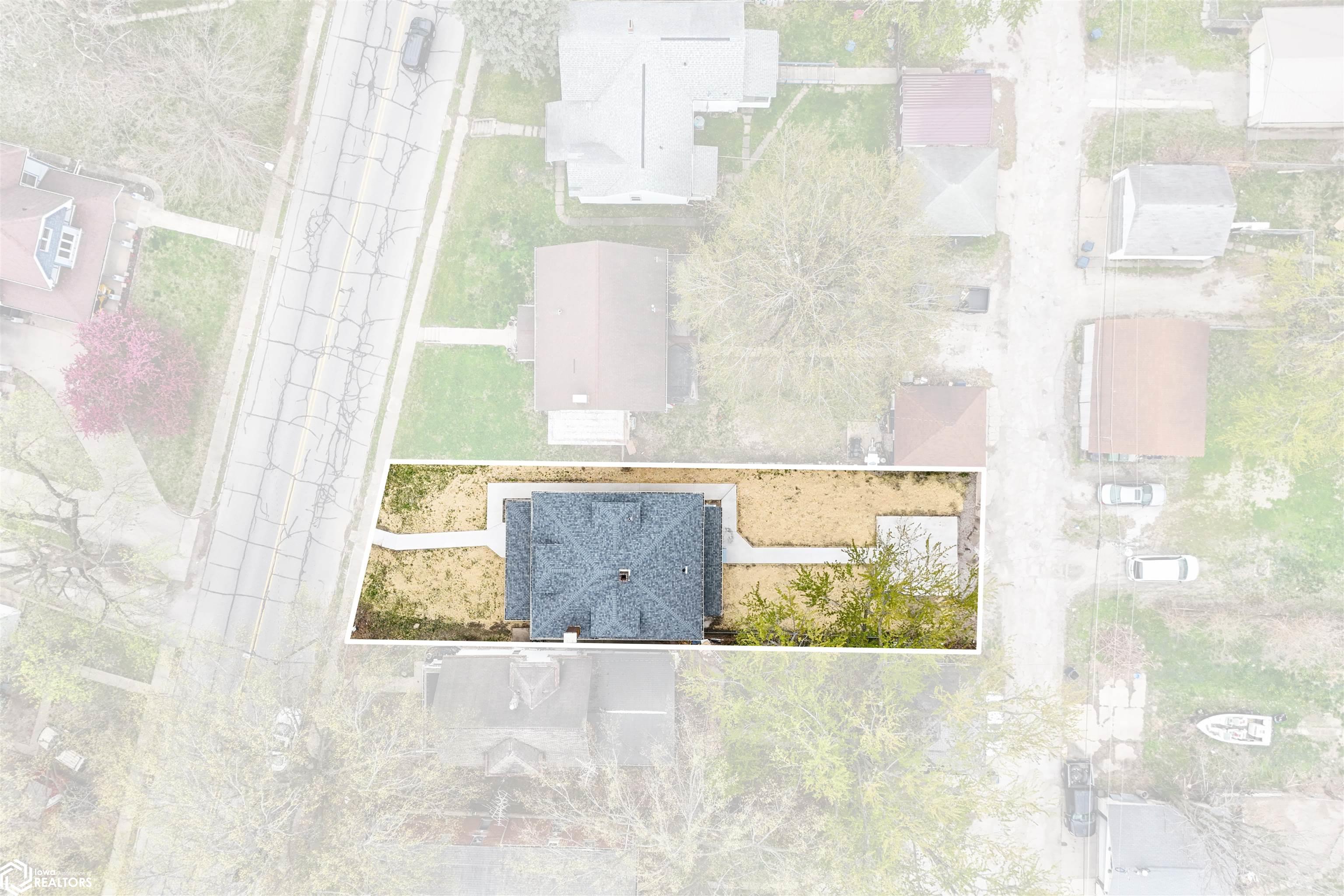 518 Summer Street, Burlington, Iowa image 34