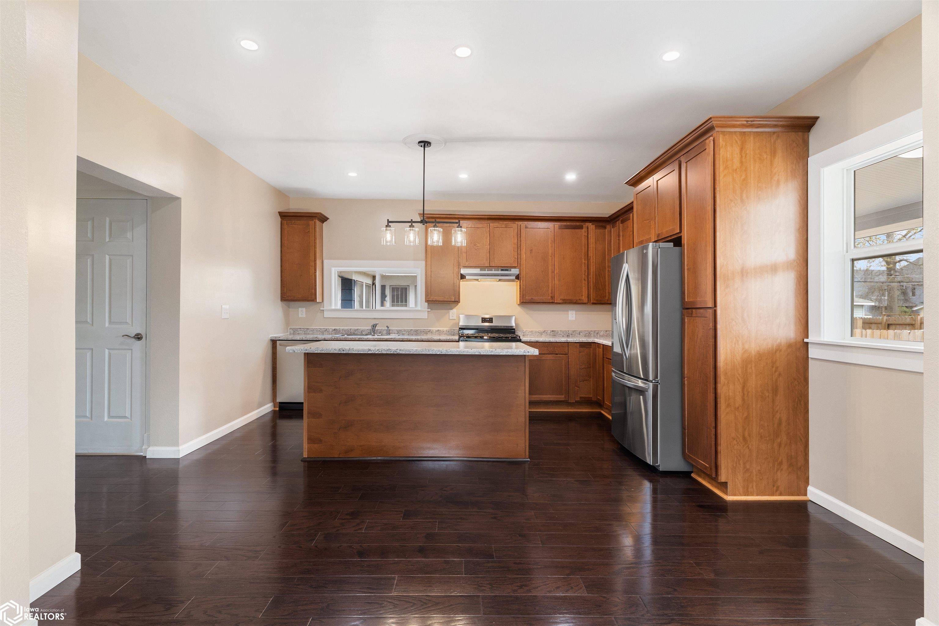 518 Summer Street, Burlington, Iowa image 9