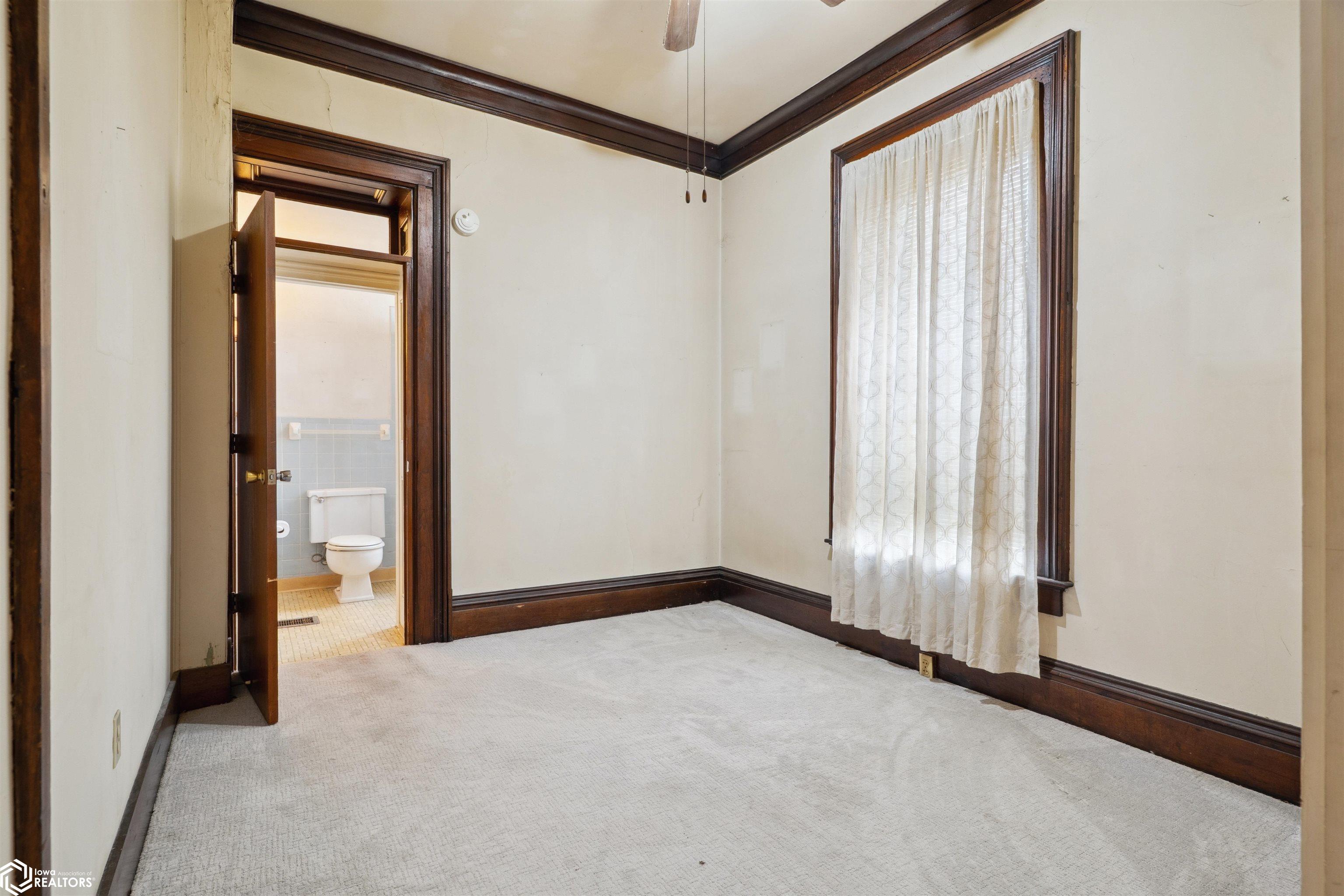 603 S 12th Street, Burlington, Iowa image 9