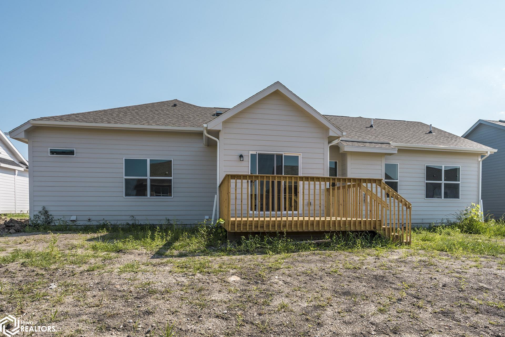 2520 Knollway Drive, Marshalltown, Iowa image 13