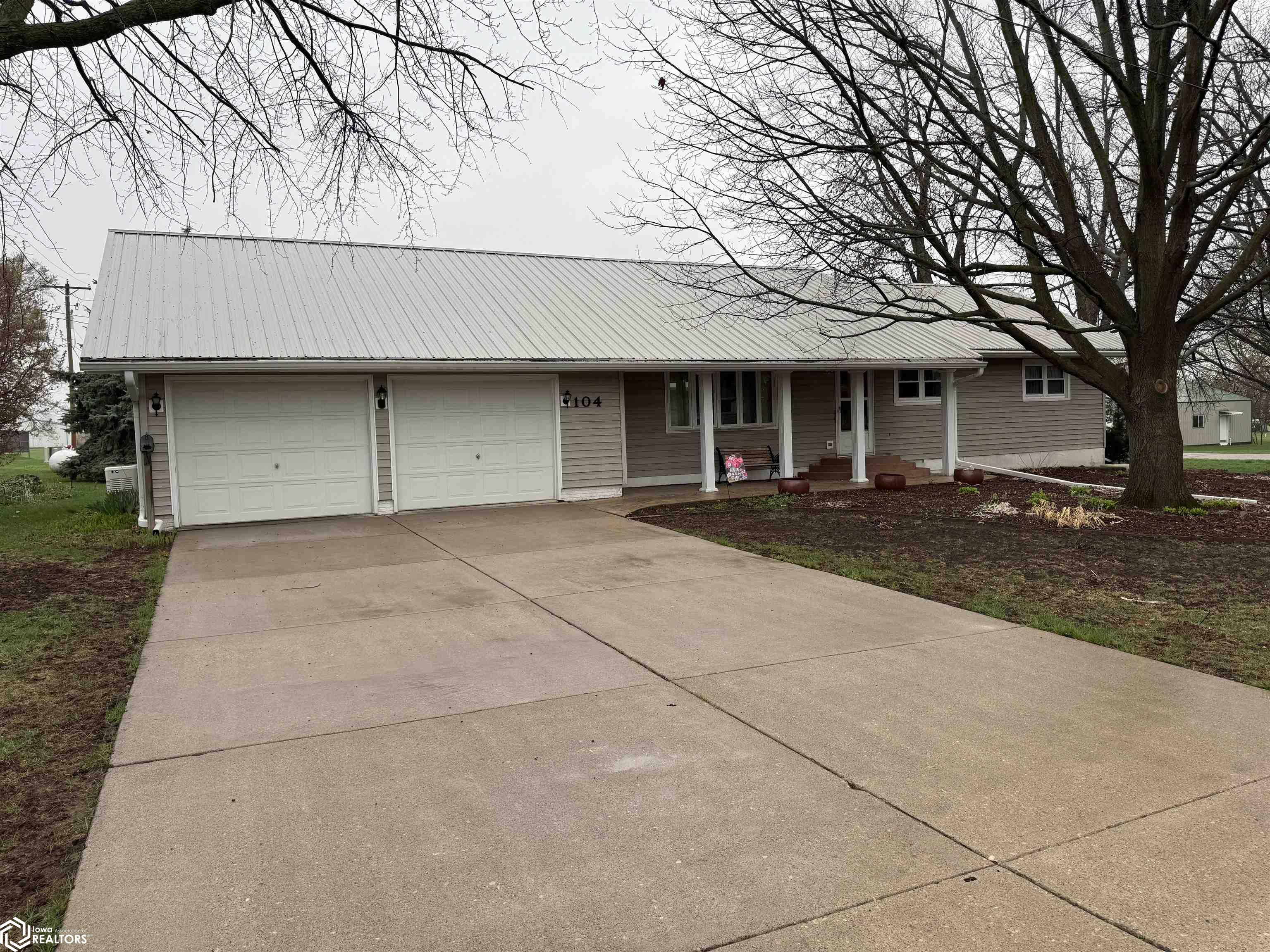 104 W Marshall Street, Albion, Iowa image 1