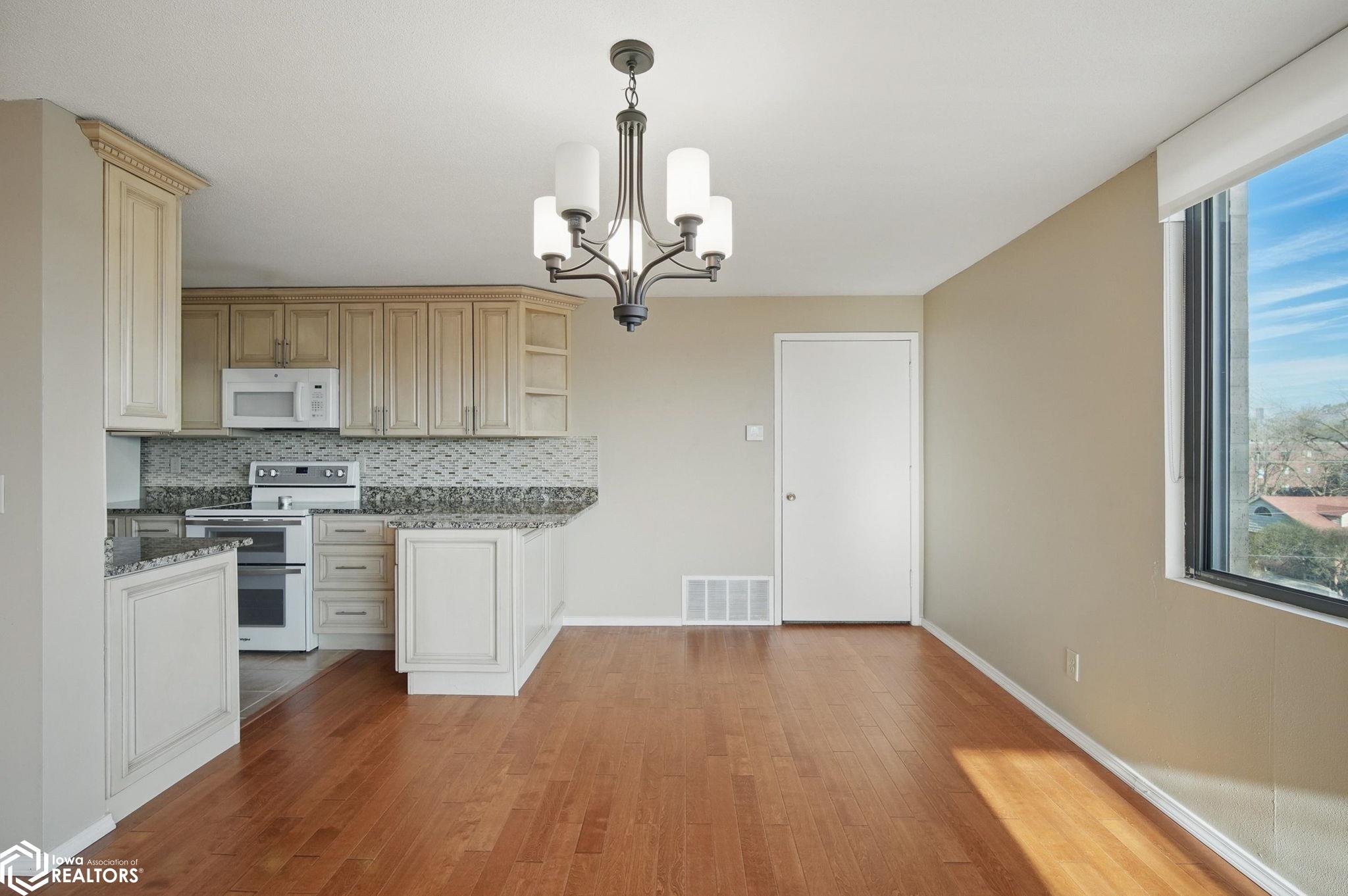 505 36th Street #303, Des Moines, Iowa image 18