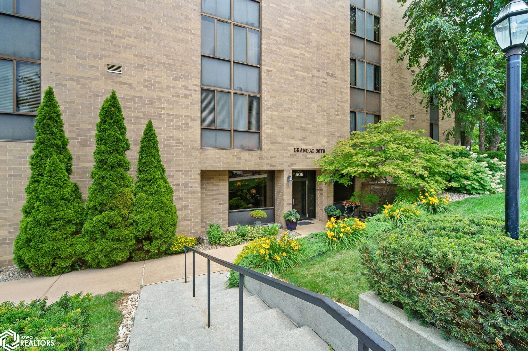 505 36th Street #303, Des Moines, Iowa image 33