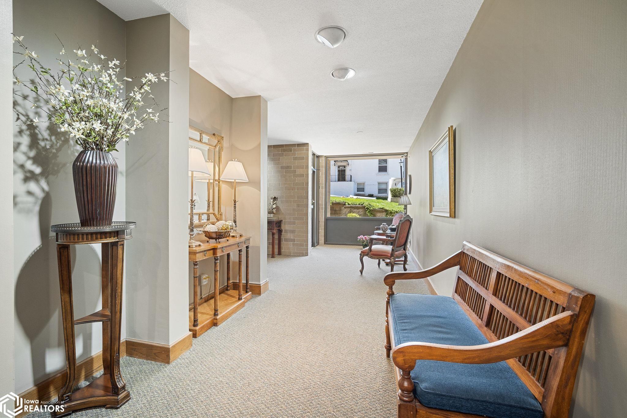 505 36th Street #303, Des Moines, Iowa image 6