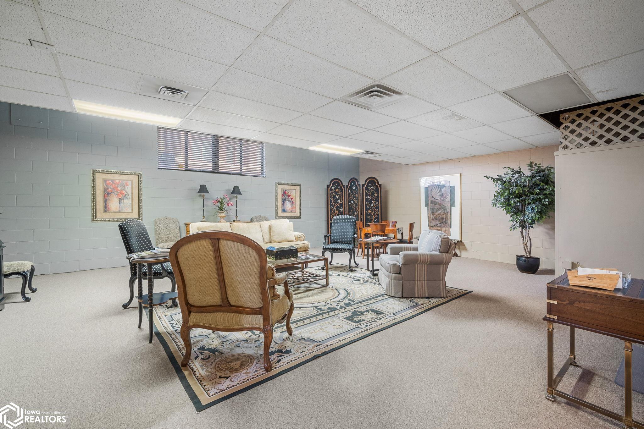 505 36th Street #303, Des Moines, Iowa image 8
