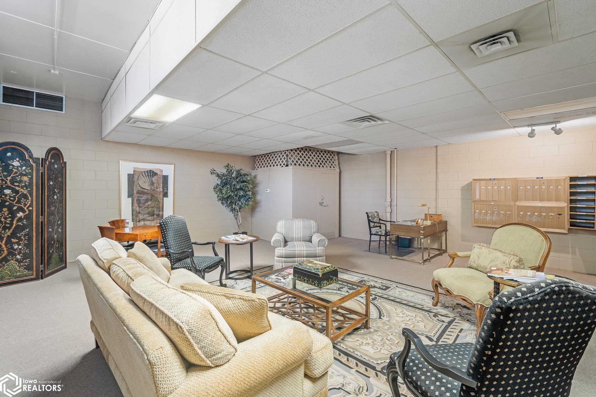 505 36th Street #303, Des Moines, Iowa image 9