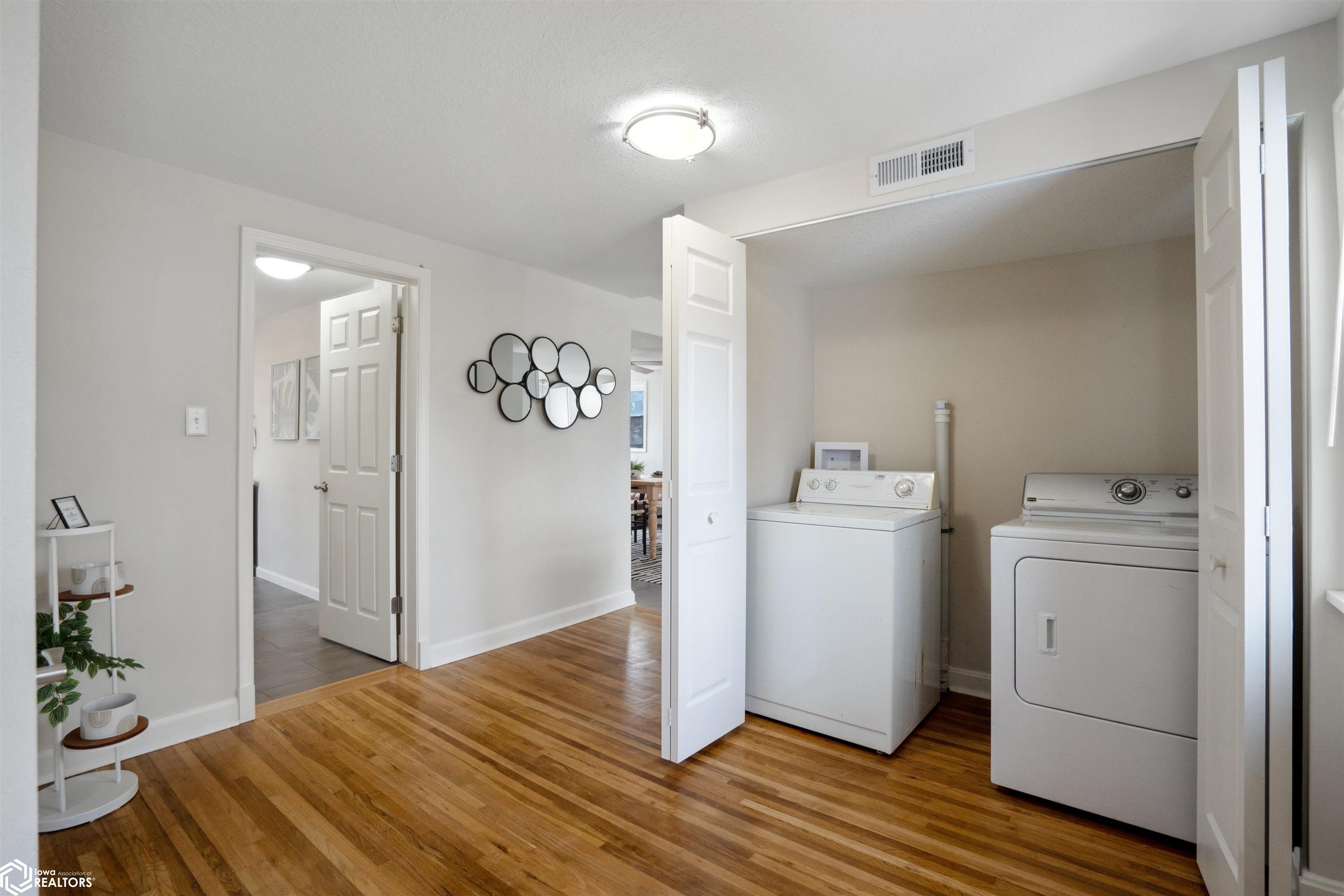 1402 13th Street, Boone, Iowa image 7