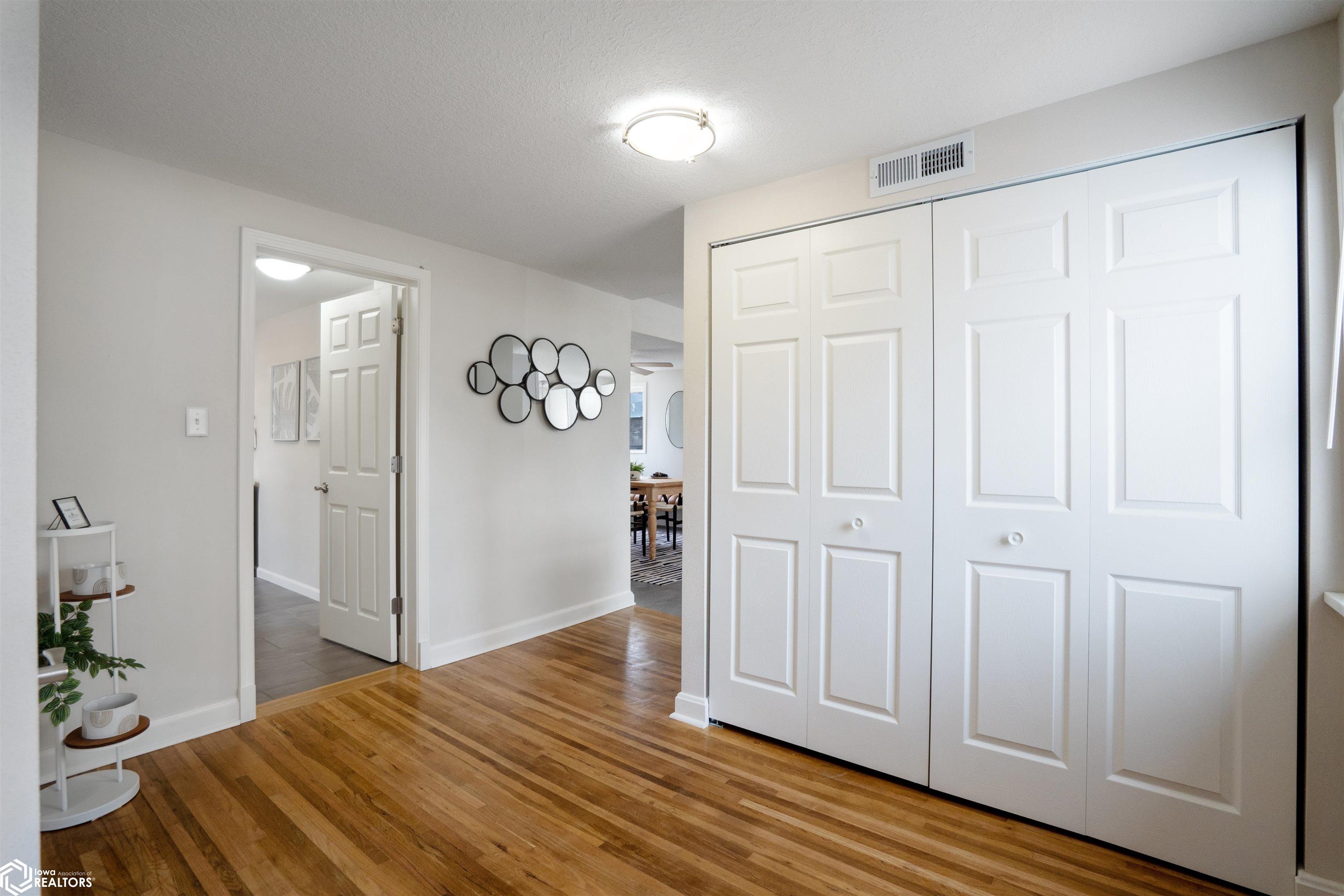 1402 13th Street, Boone, Iowa image 8