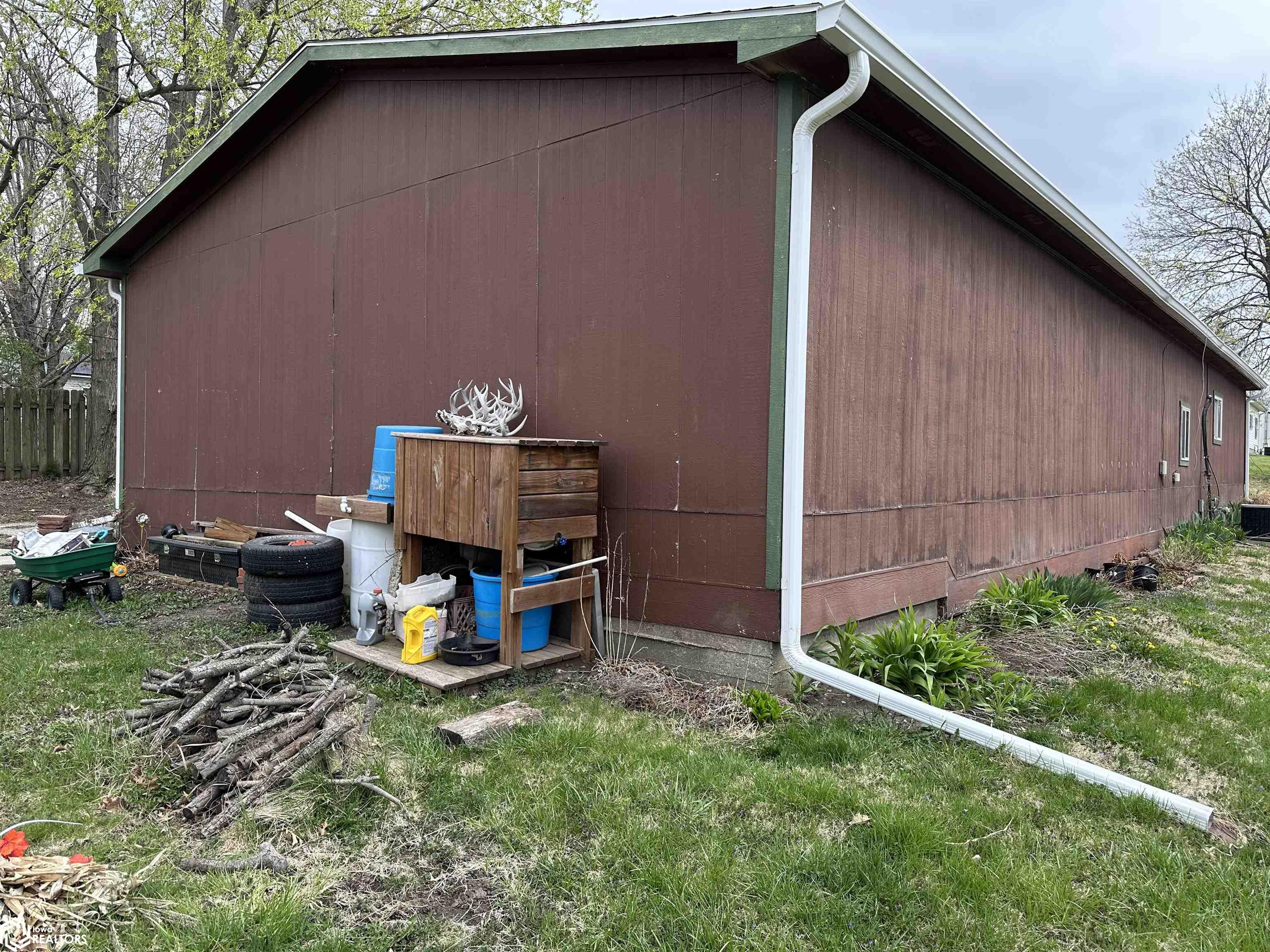 1521 Iowa Avenue, Chariton, Iowa image 3