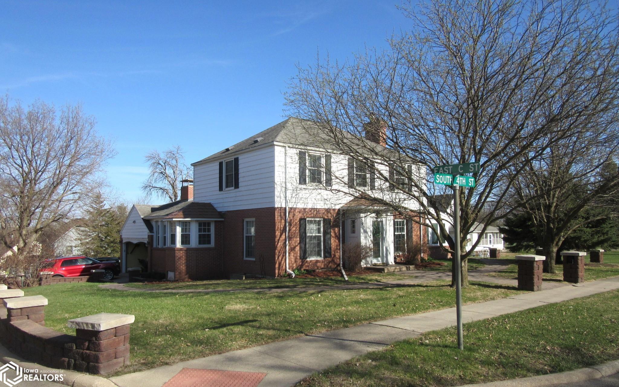 505 S 4th Street, Forest City, Iowa image 1