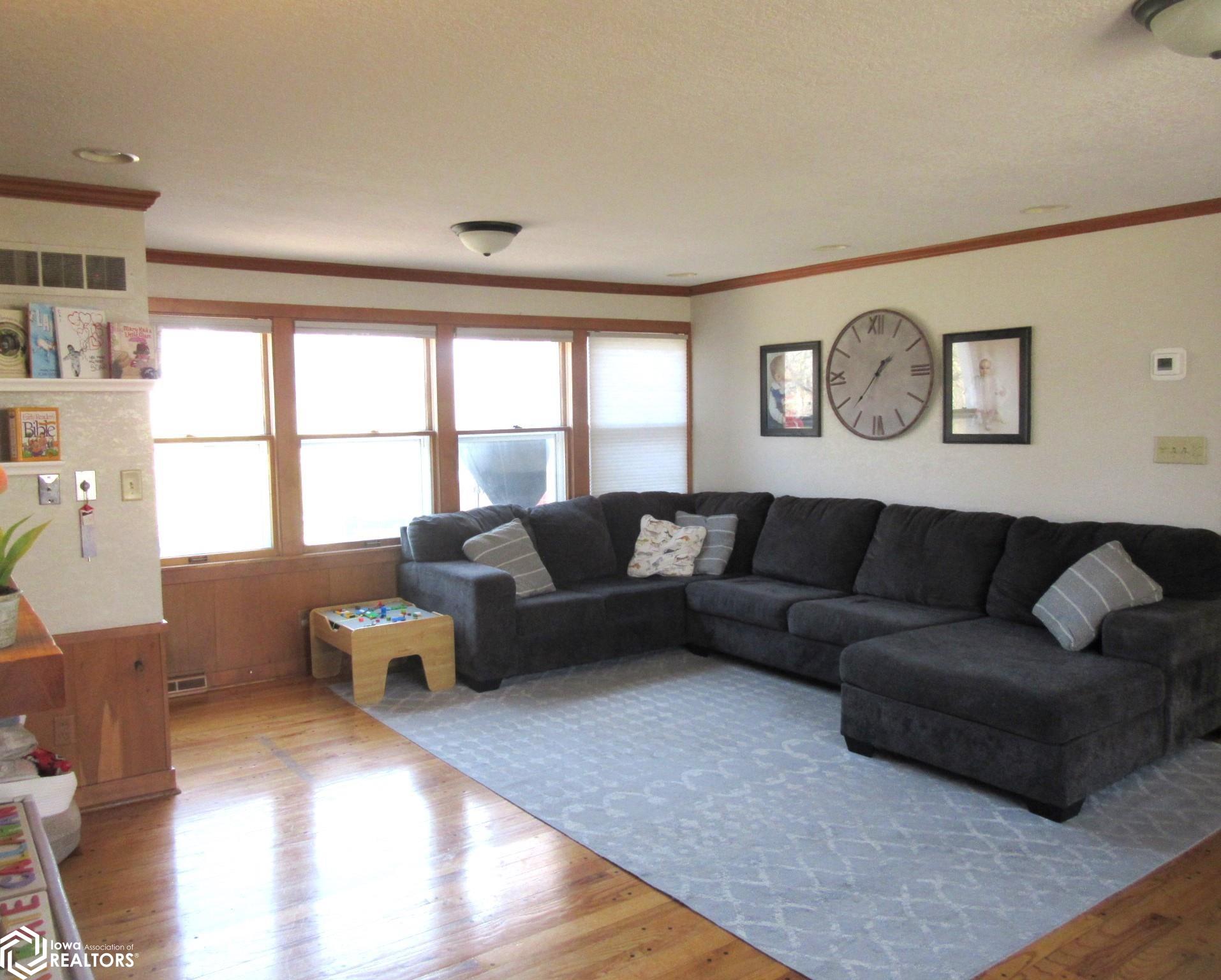 505 S 4th Street, Forest City, Iowa image 15