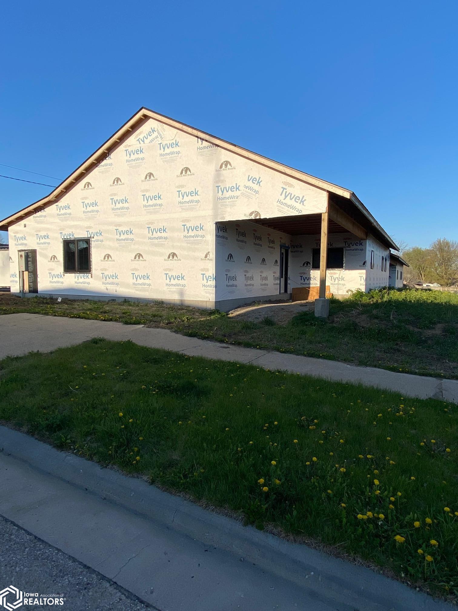 302 Perry Street, Leighton, Iowa image 2