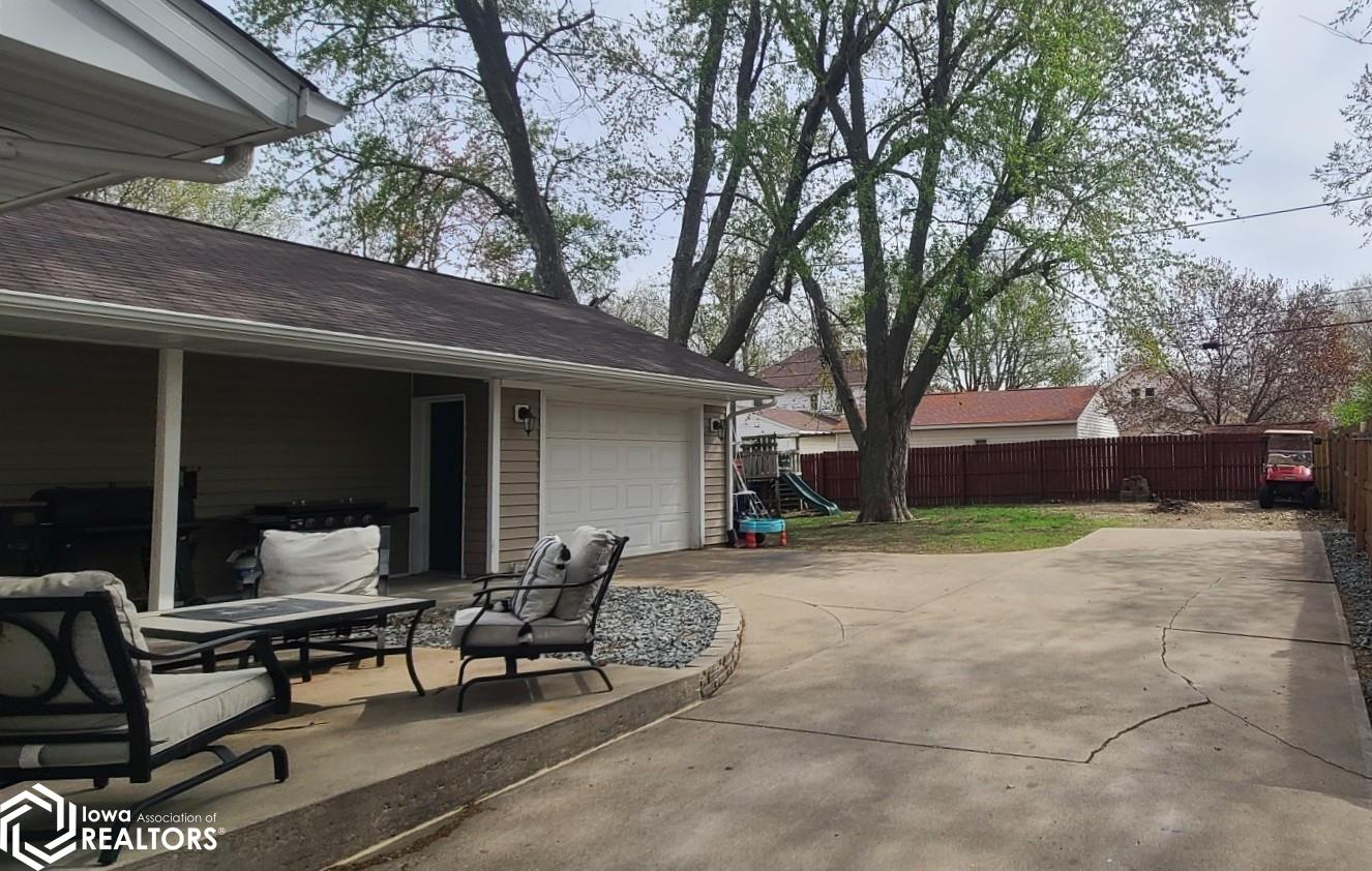 510 N C Street, Oskaloosa, Iowa image 34
