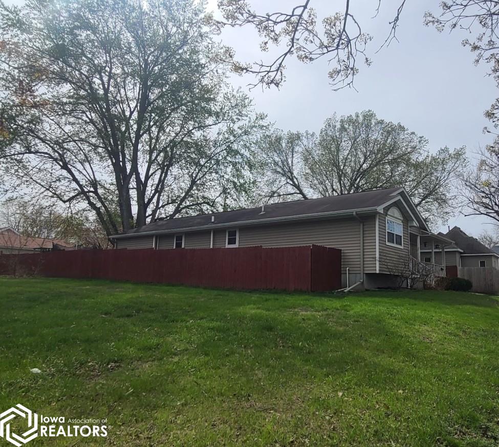 510 N C Street, Oskaloosa, Iowa image 35