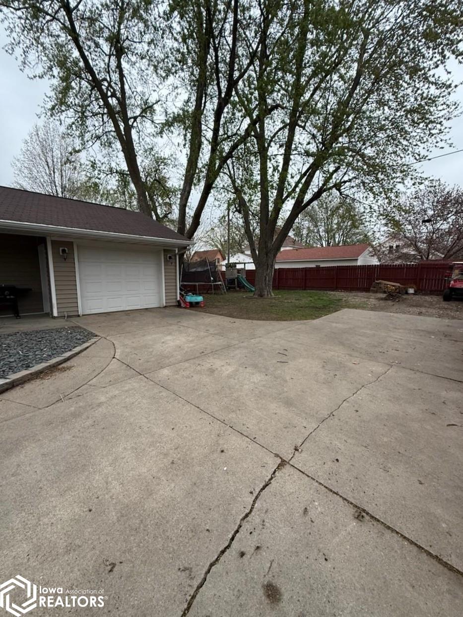 510 N C Street, Oskaloosa, Iowa image 5