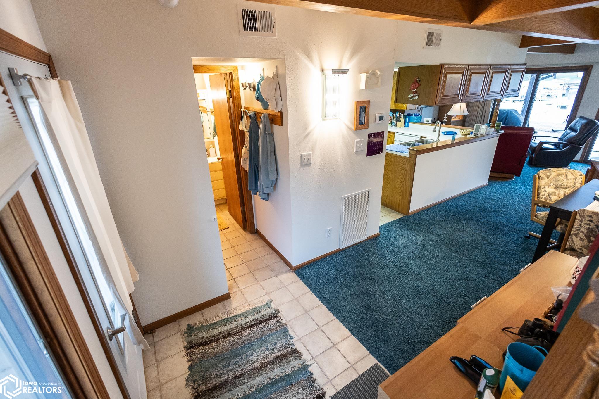 2700 North Shore Dr. D7 #D 7, Clear Lake, Iowa image 3