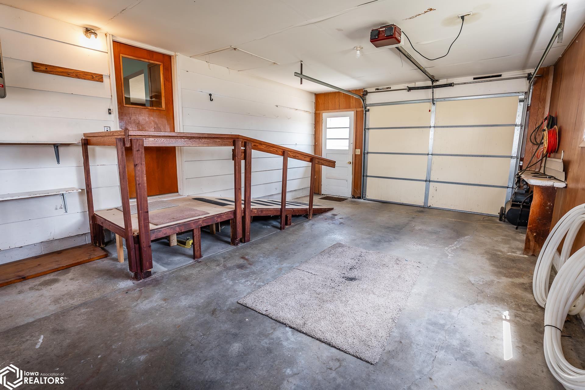 1107 Washington Street, Marshalltown, Iowa image 27