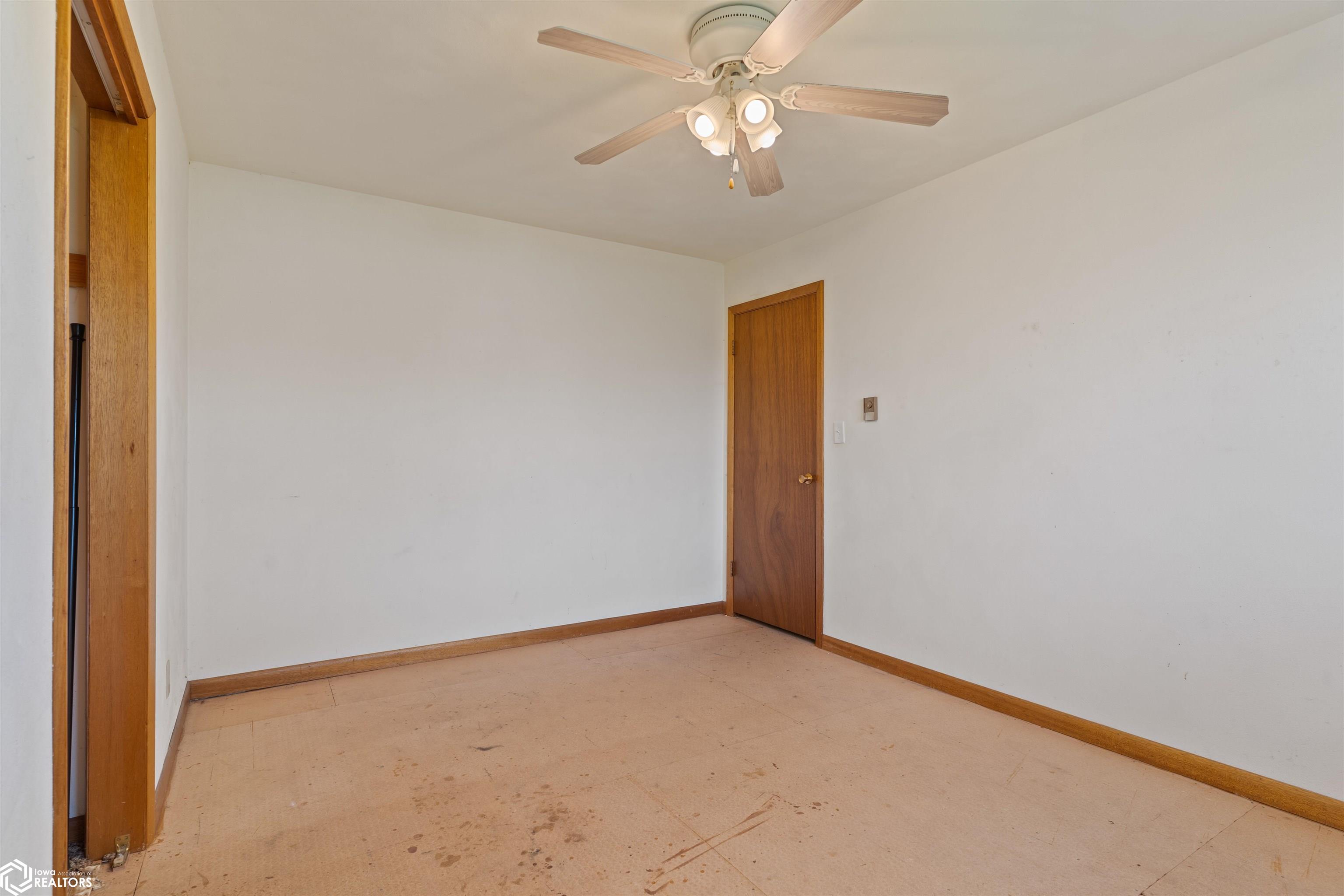 805 E Cedar Ln., Mount Pleasant, Iowa image 17