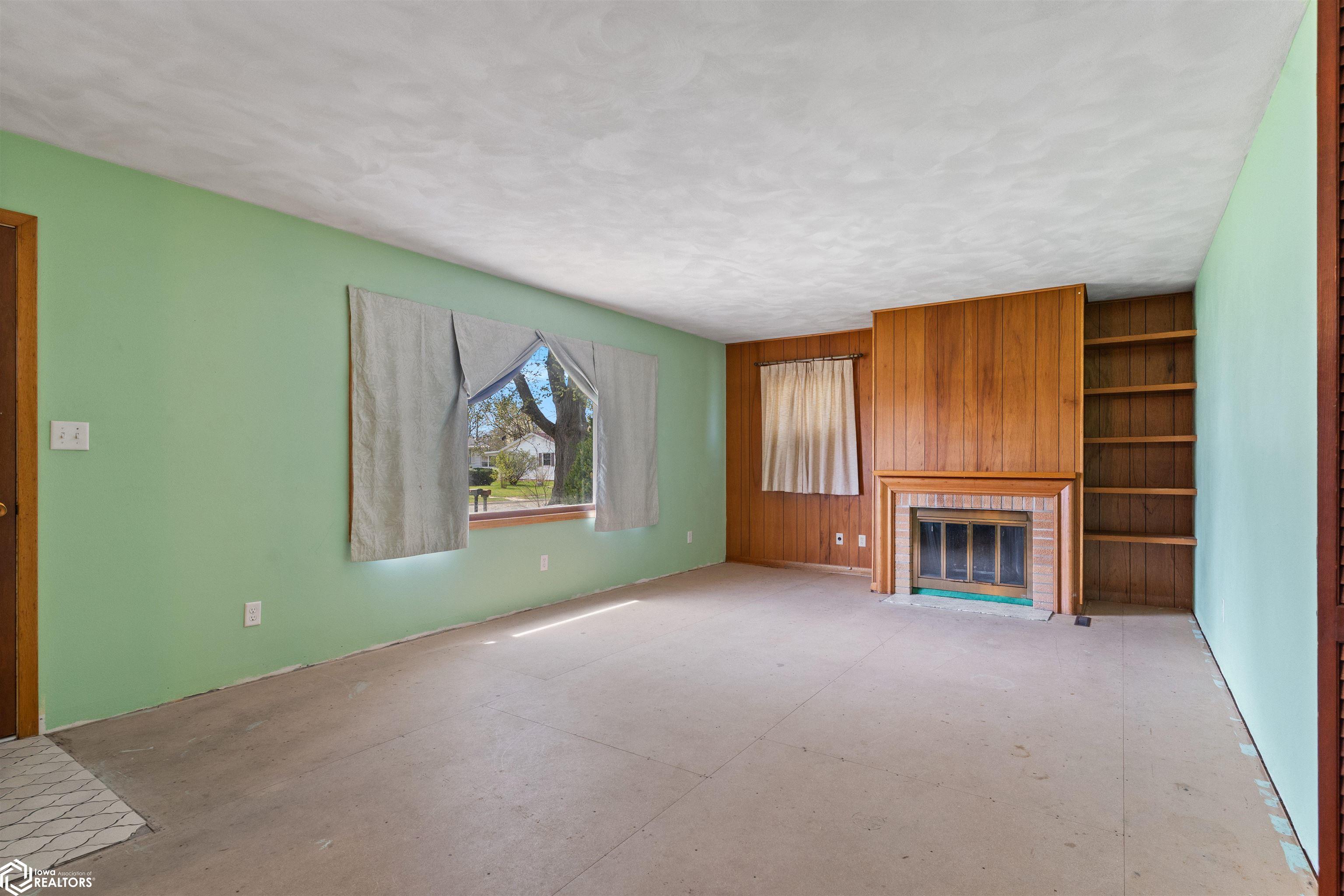 805 E Cedar Ln., Mount Pleasant, Iowa image 5