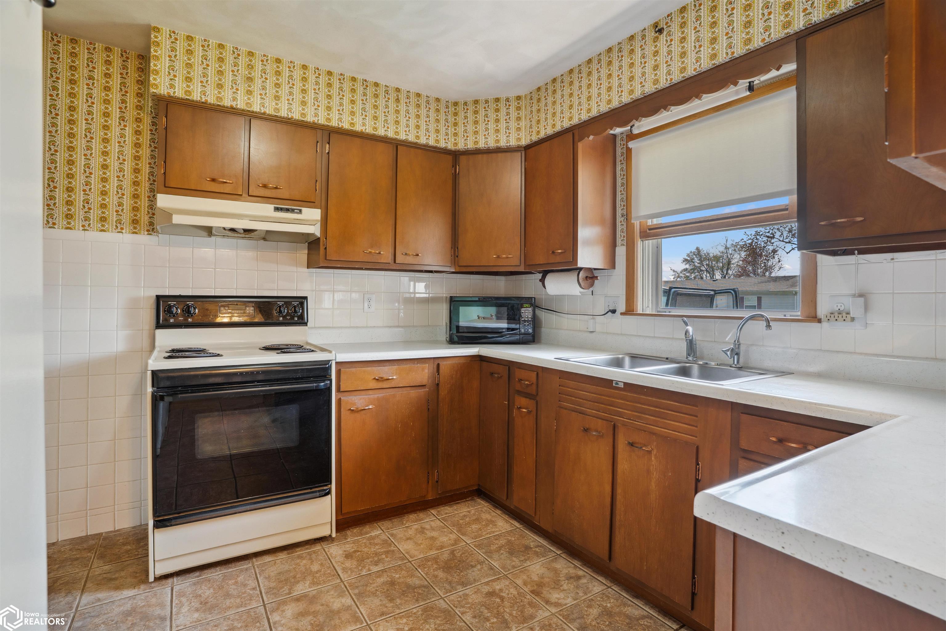 805 E Cedar Ln., Mount Pleasant, Iowa image 7