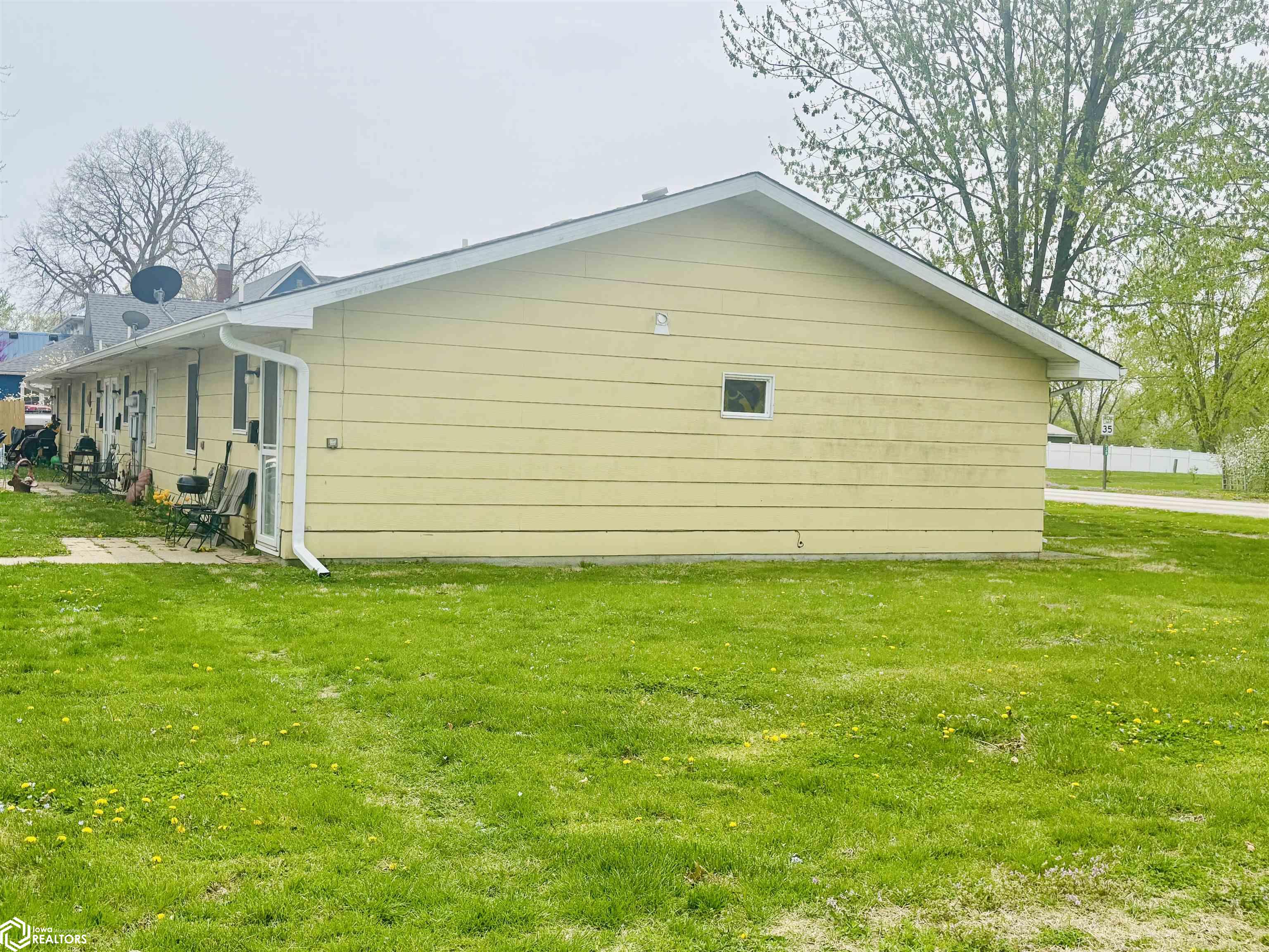301 S 4th Street, Farmington, Iowa image 15